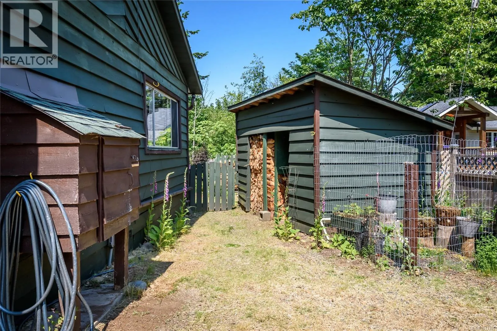 9437 Martin Park Dr