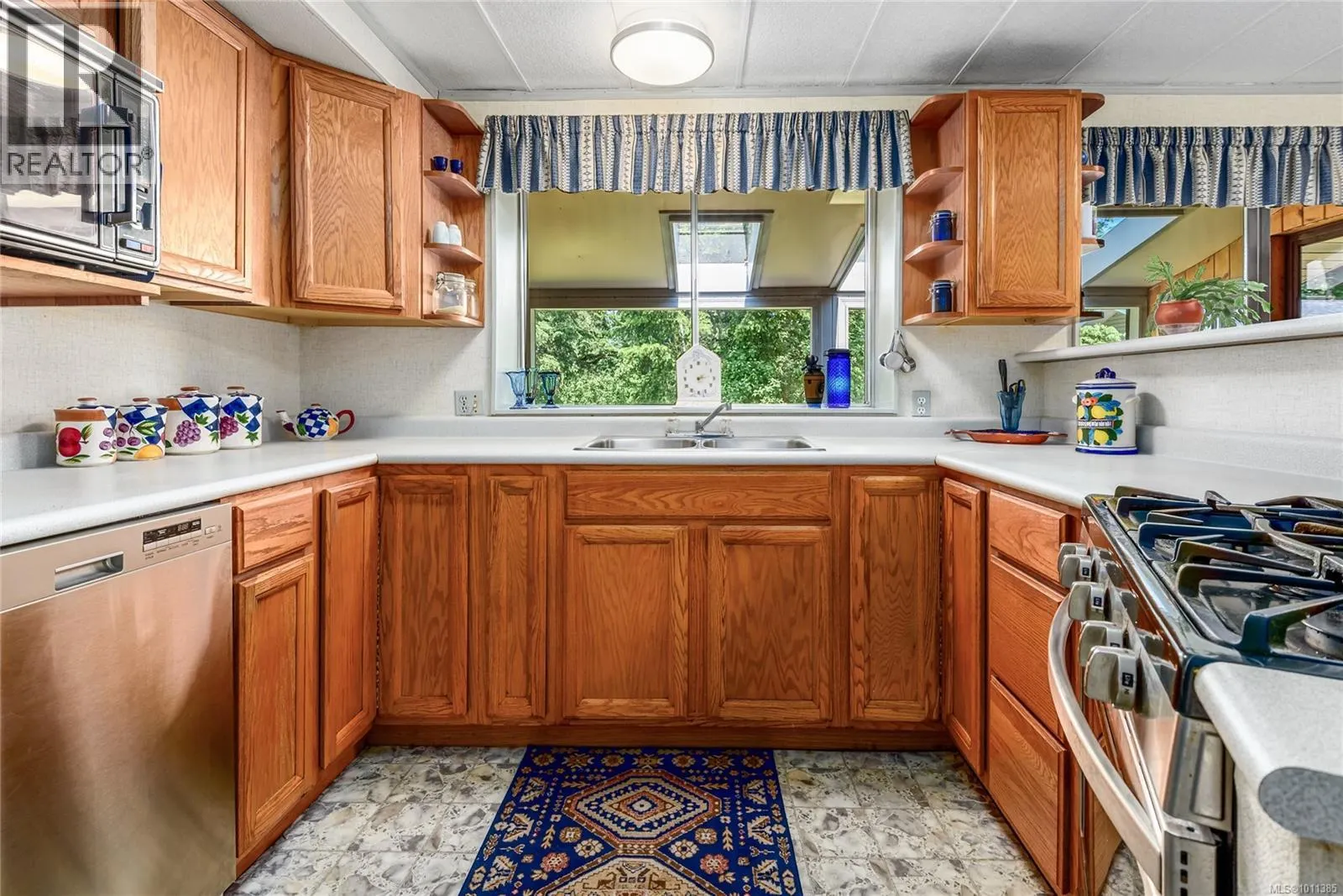 9437 Martin Park Dr