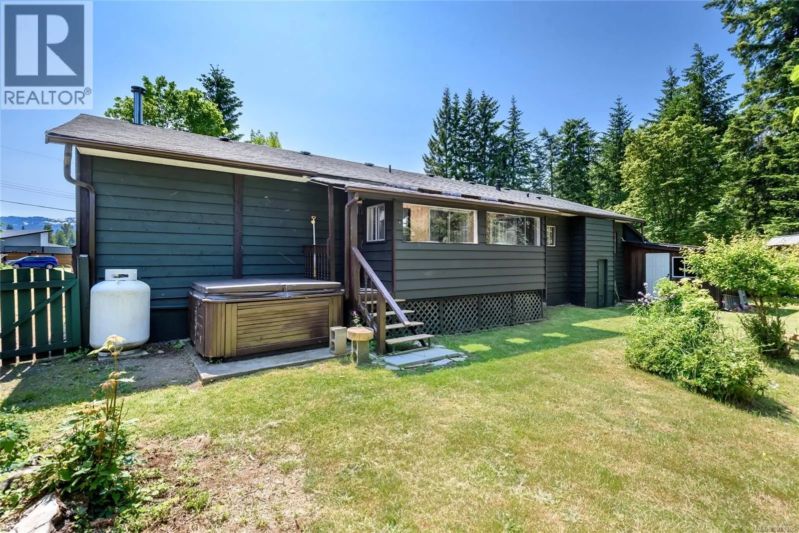 9437 Martin Park Dr