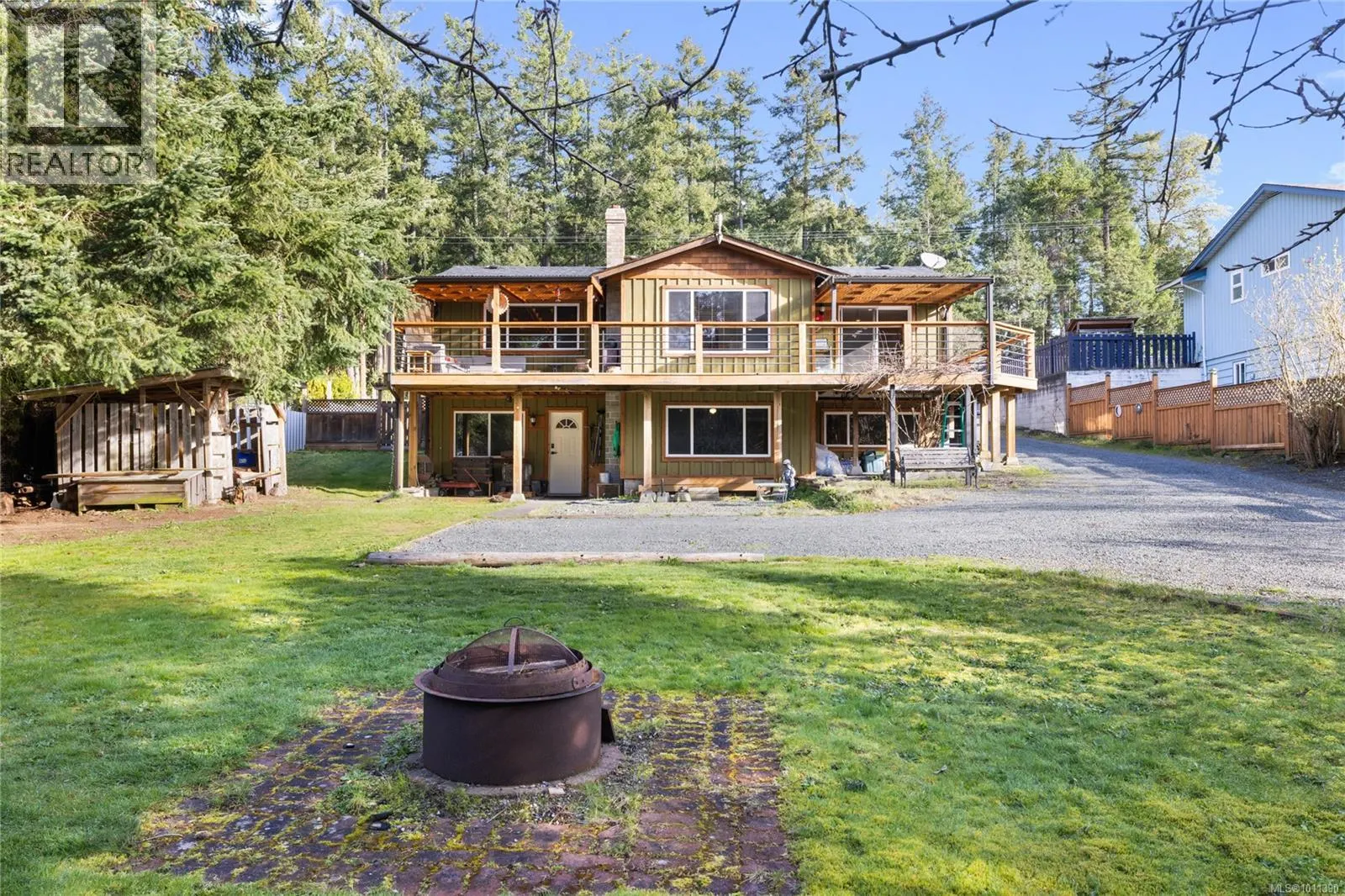 2450 Nanoose Rd