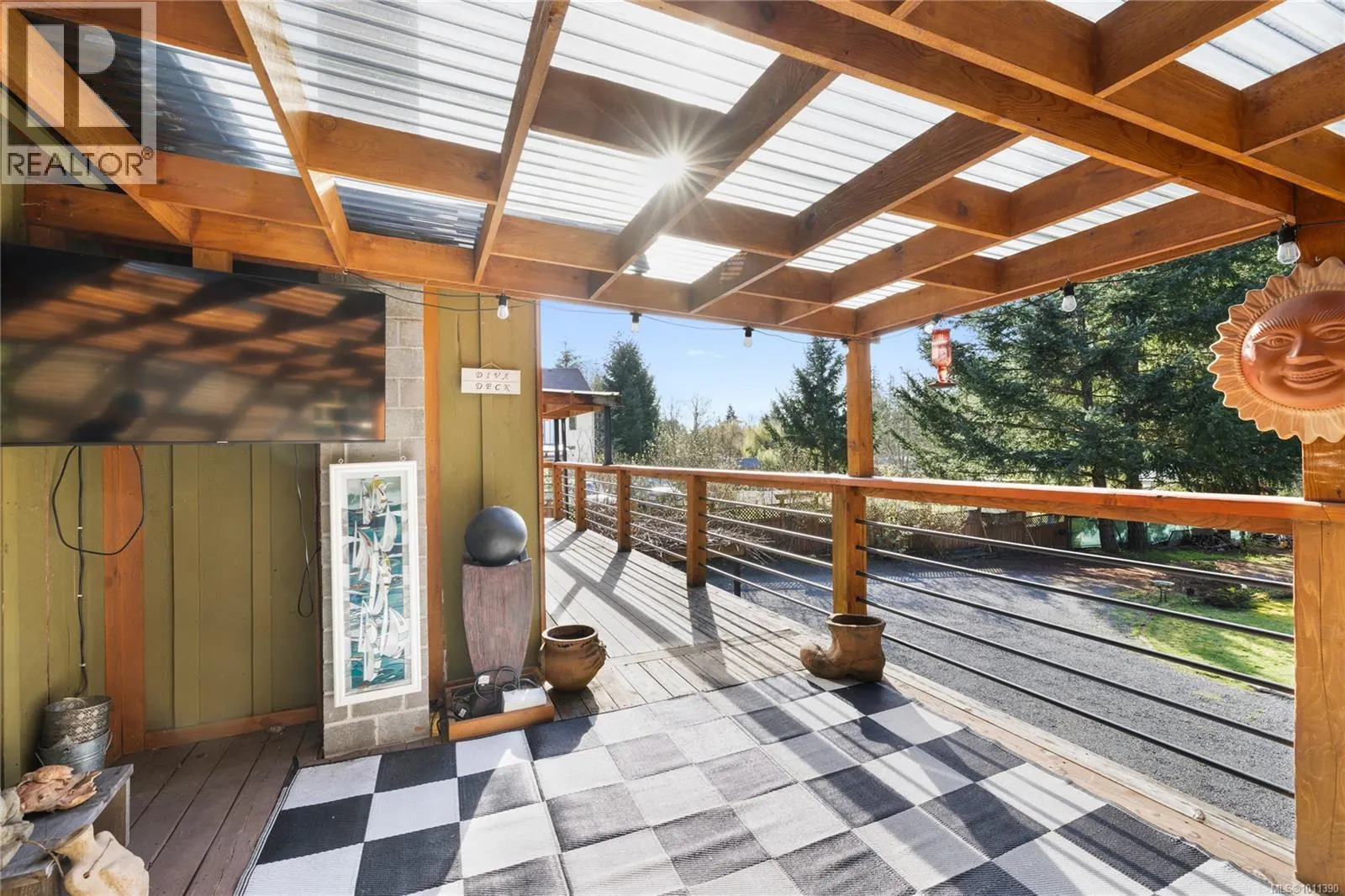 2450 Nanoose Rd