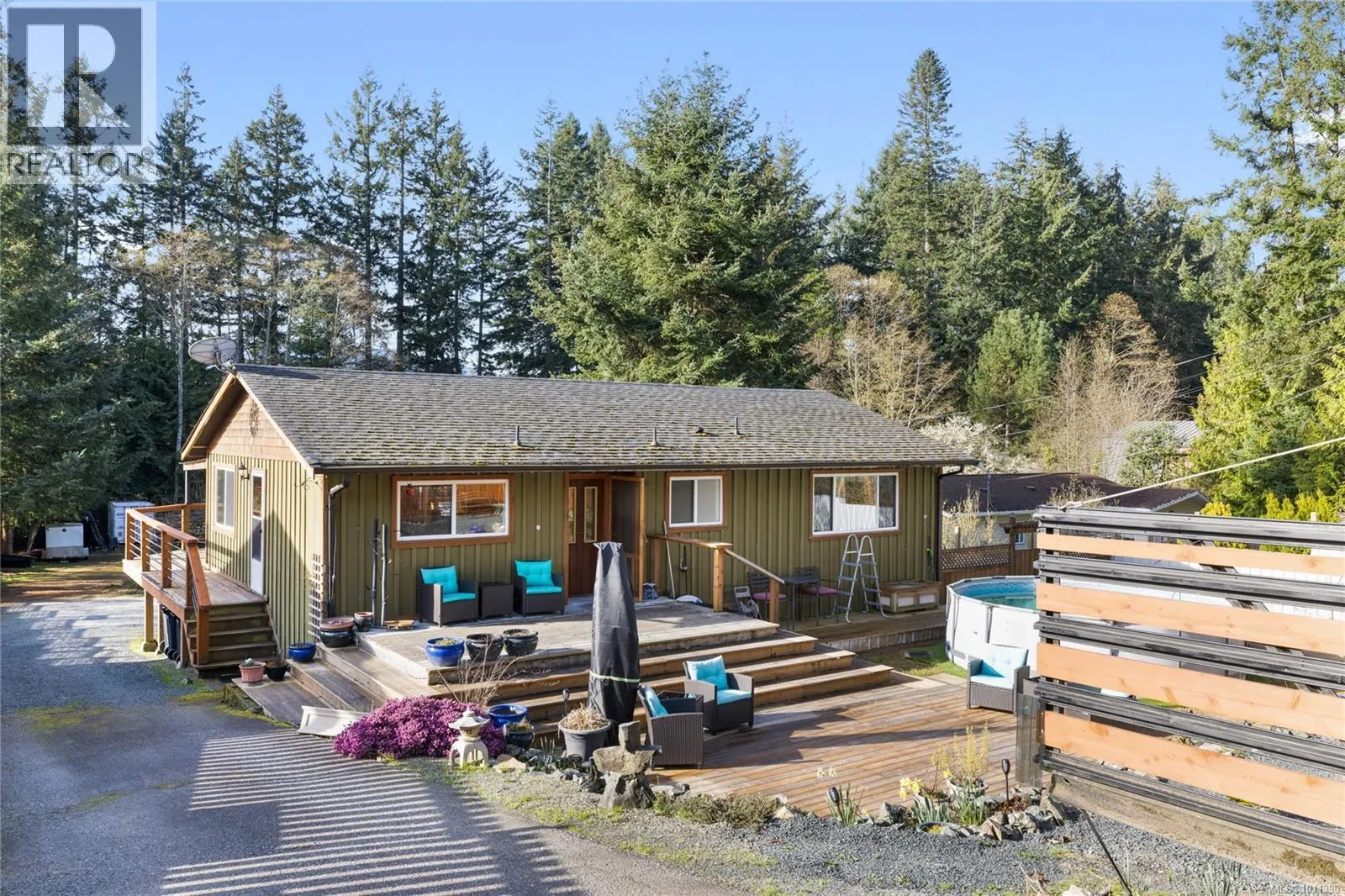 2450 Nanoose Rd