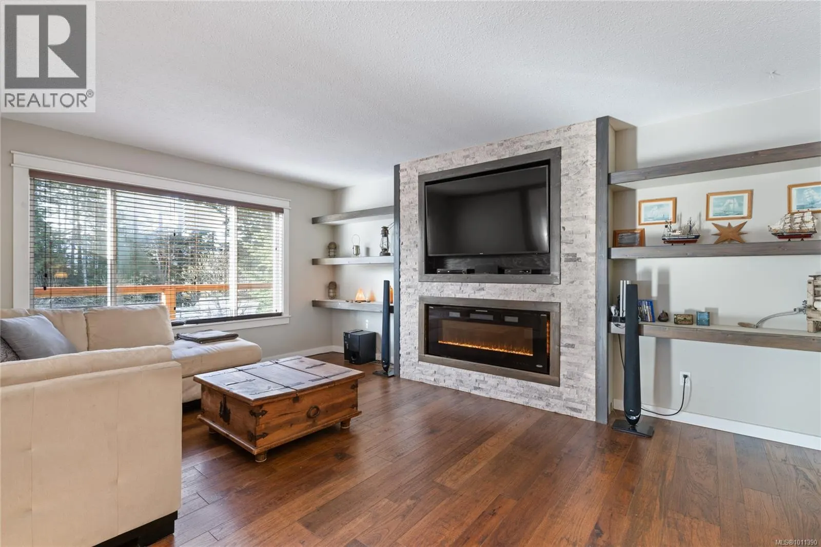 2450 Nanoose Rd