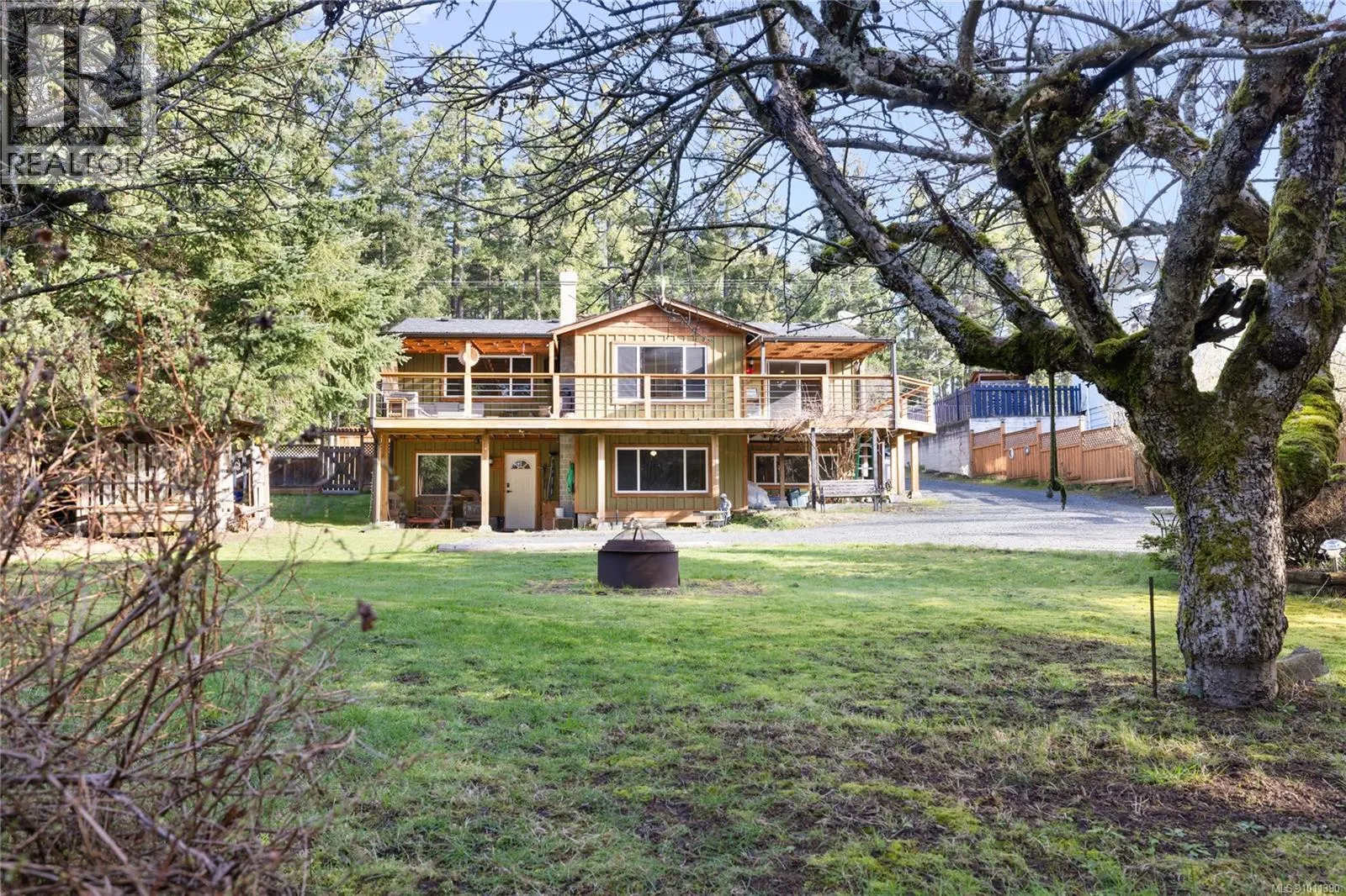2450 Nanoose Rd