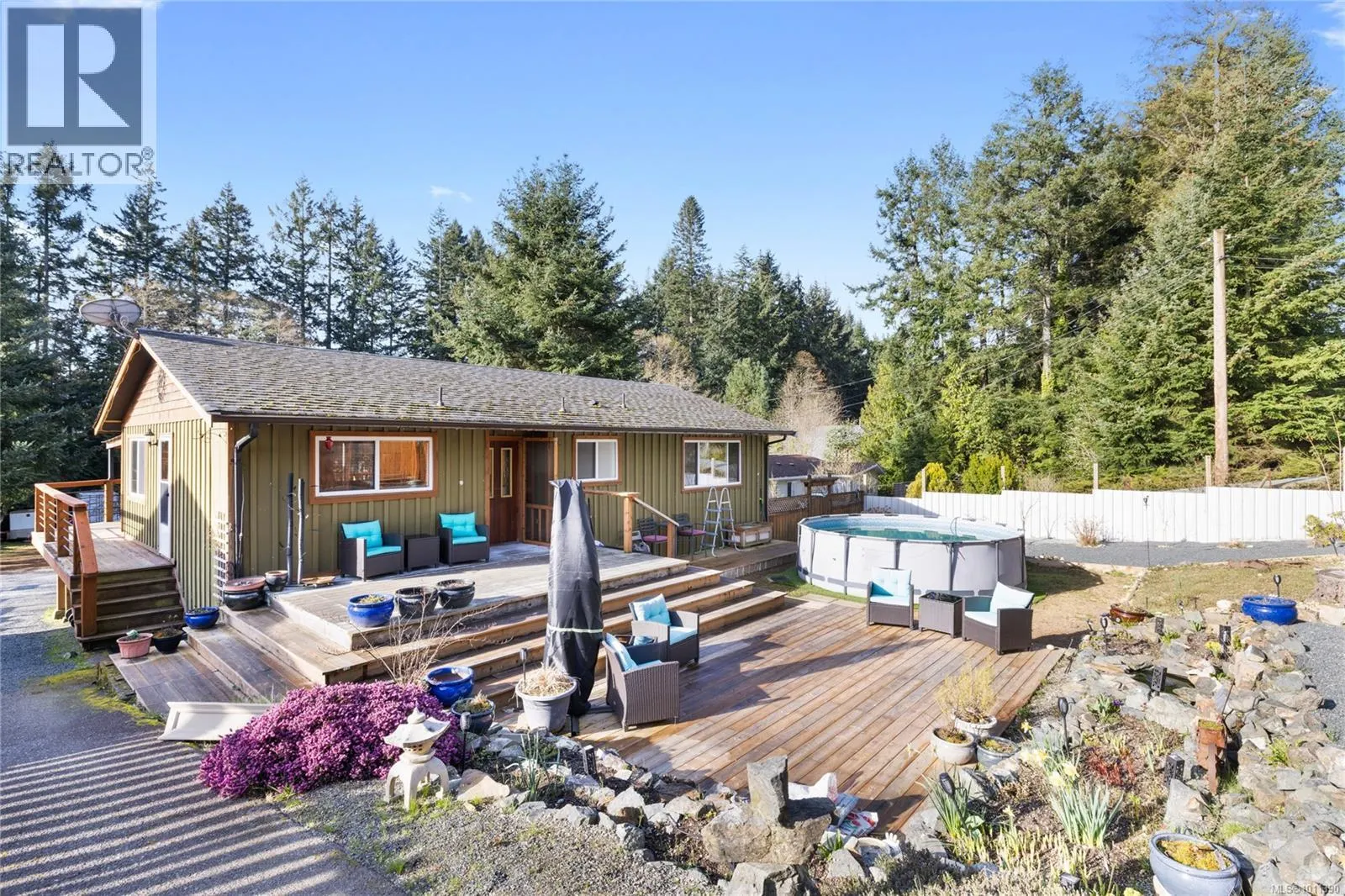 2450 Nanoose Rd