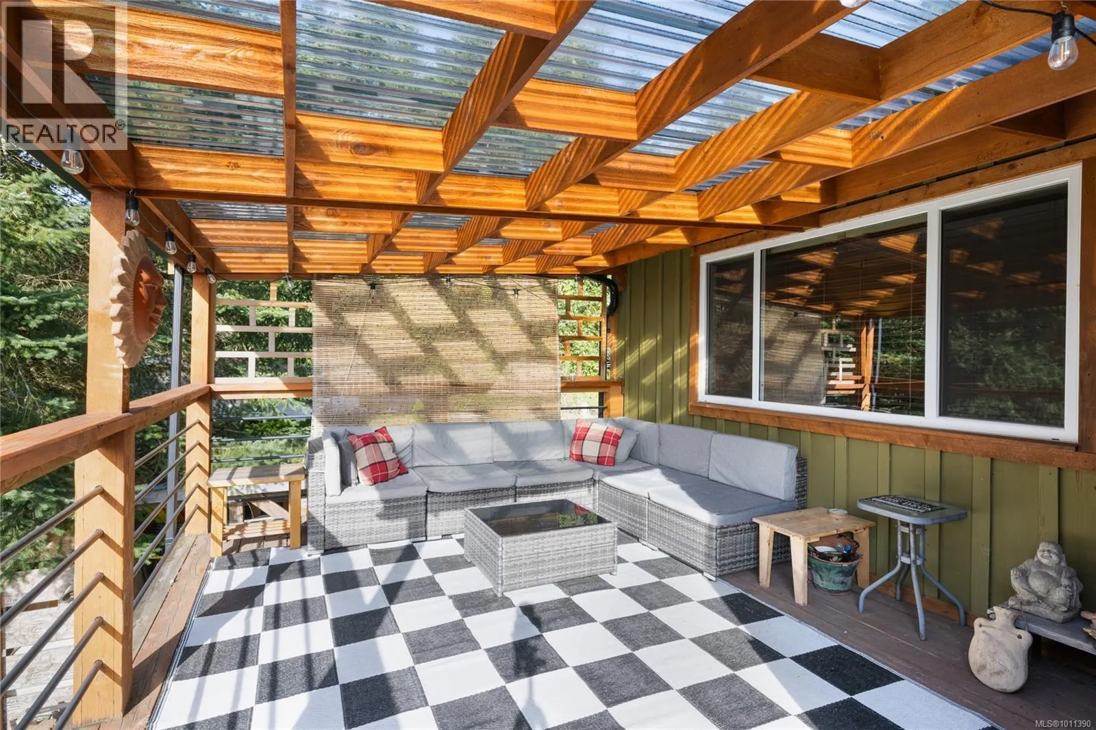 2450 Nanoose Rd