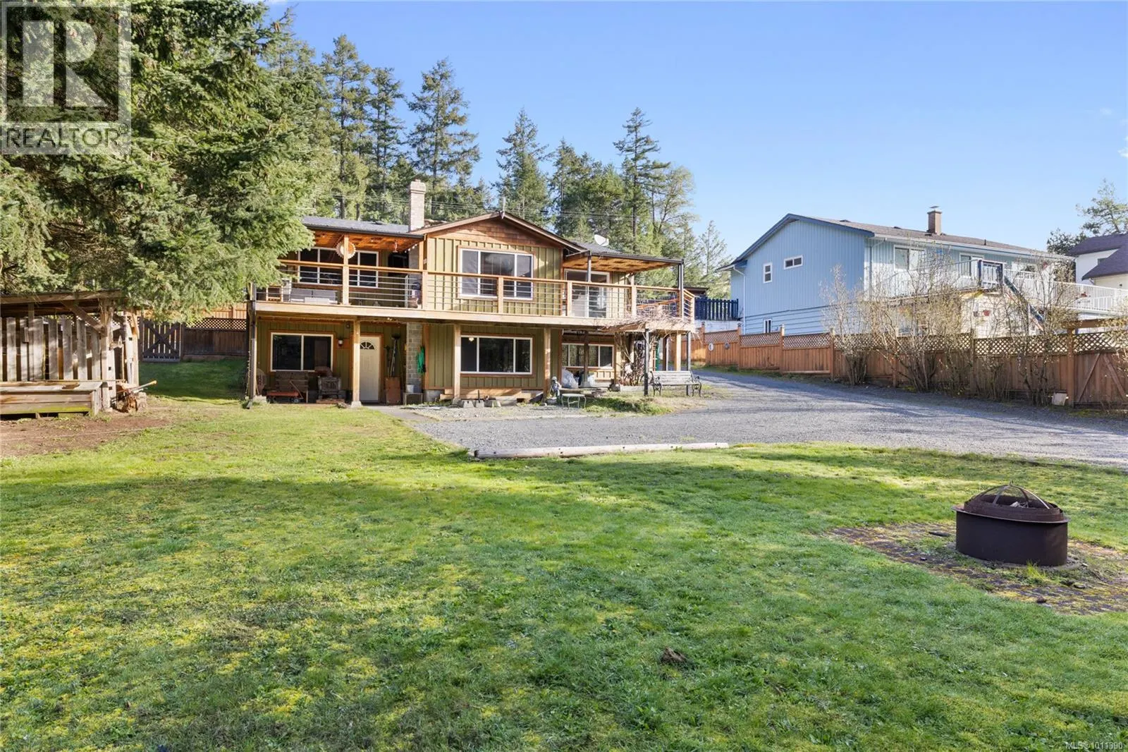 2450 Nanoose Rd