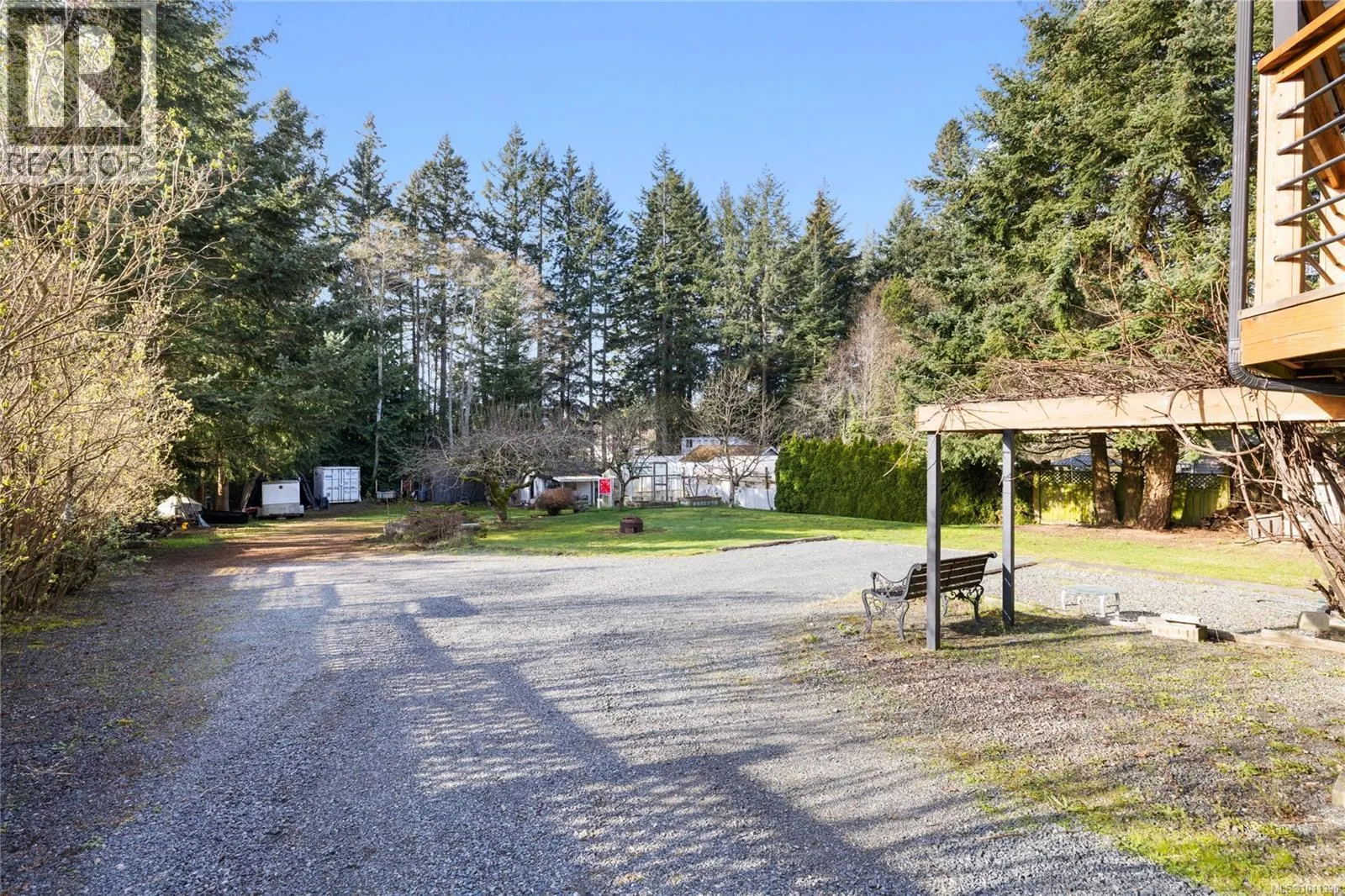 2450 Nanoose Rd