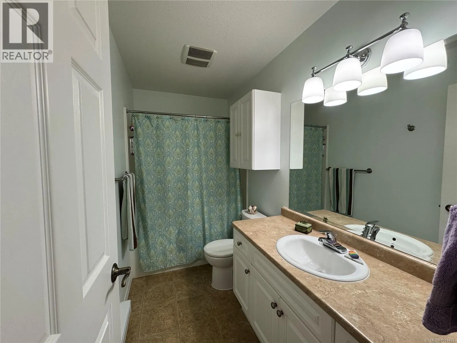 23 2197 Murrelet Dr