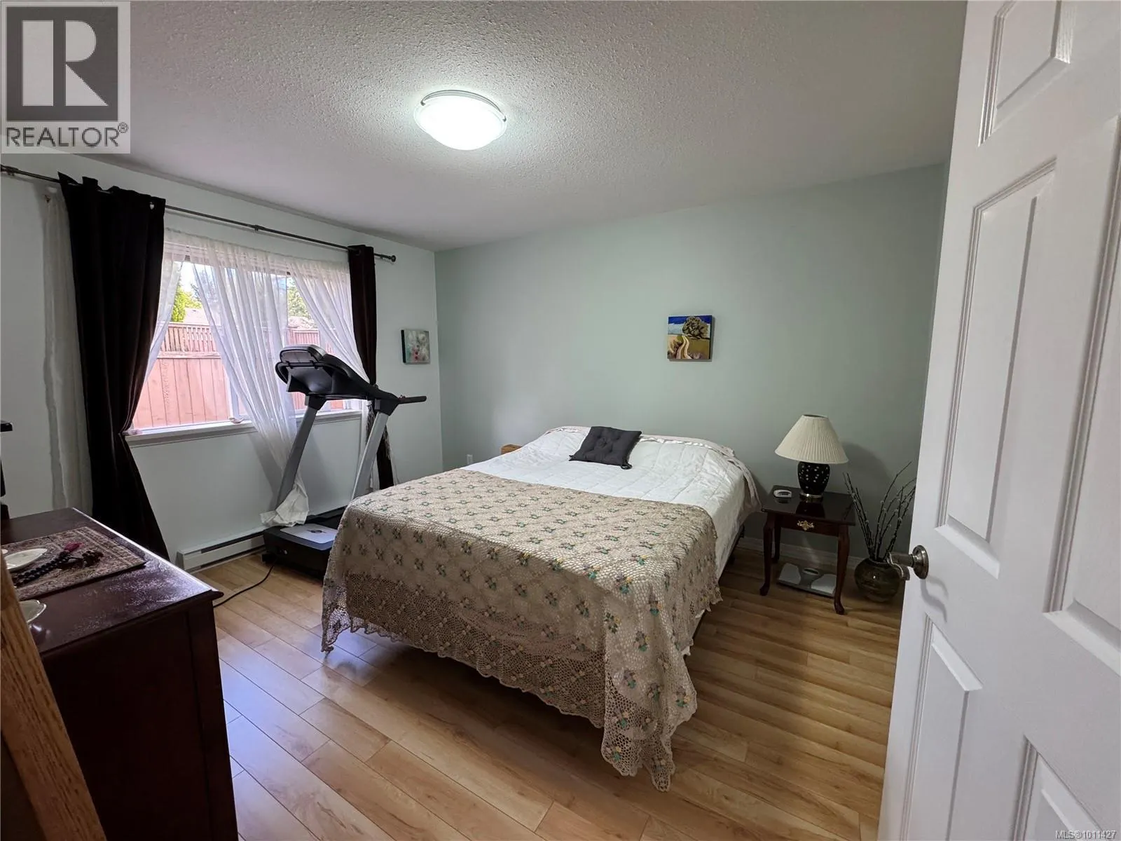 23 2197 Murrelet Dr