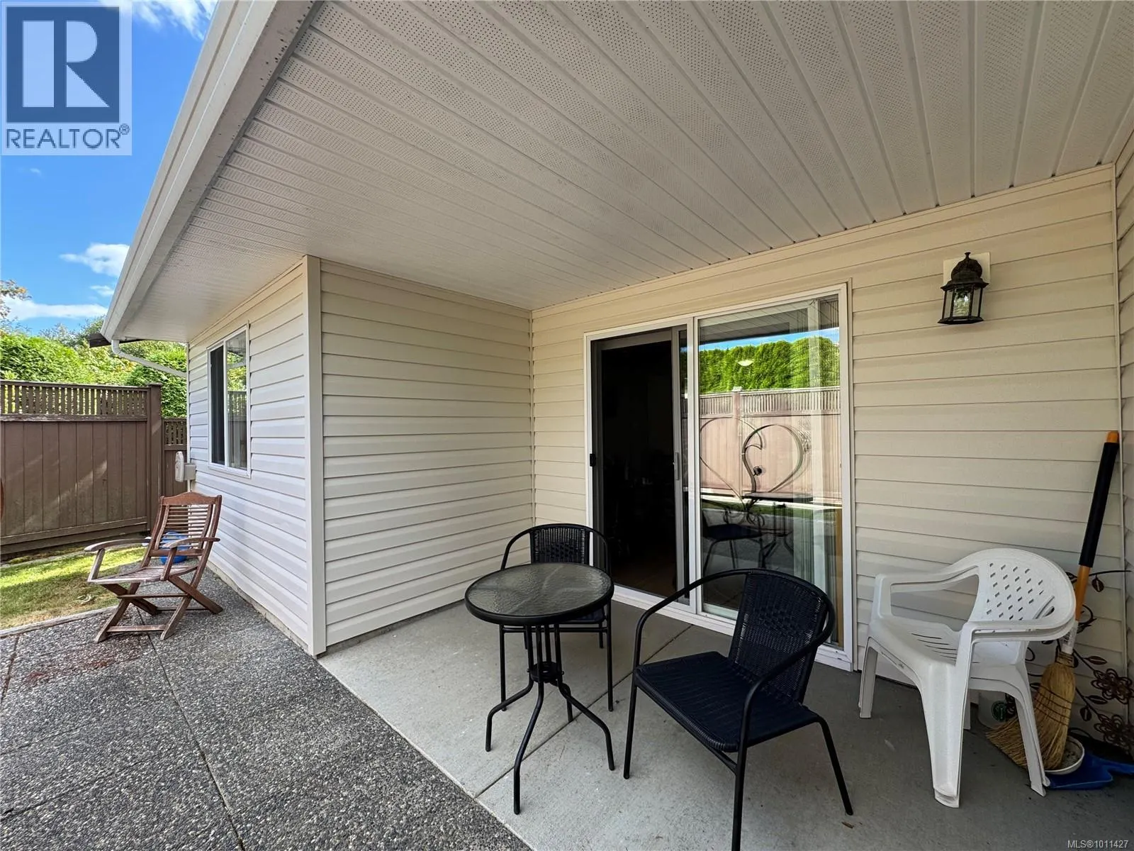 23 2197 Murrelet Dr