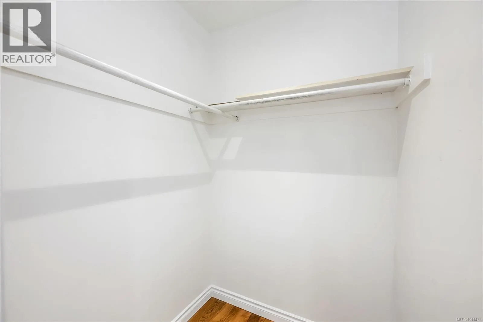 1616 Sarita Pl