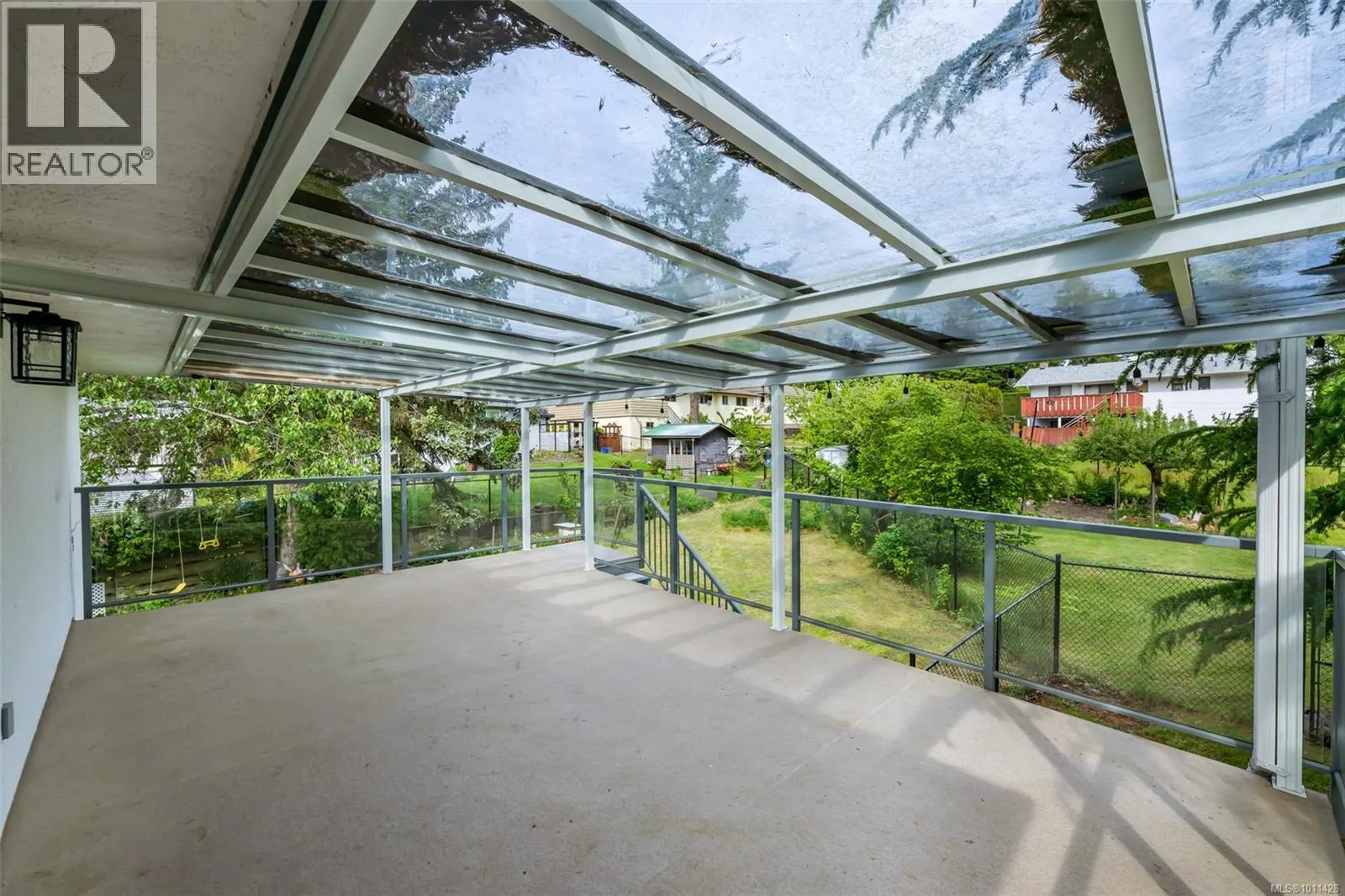 1616 Sarita Pl