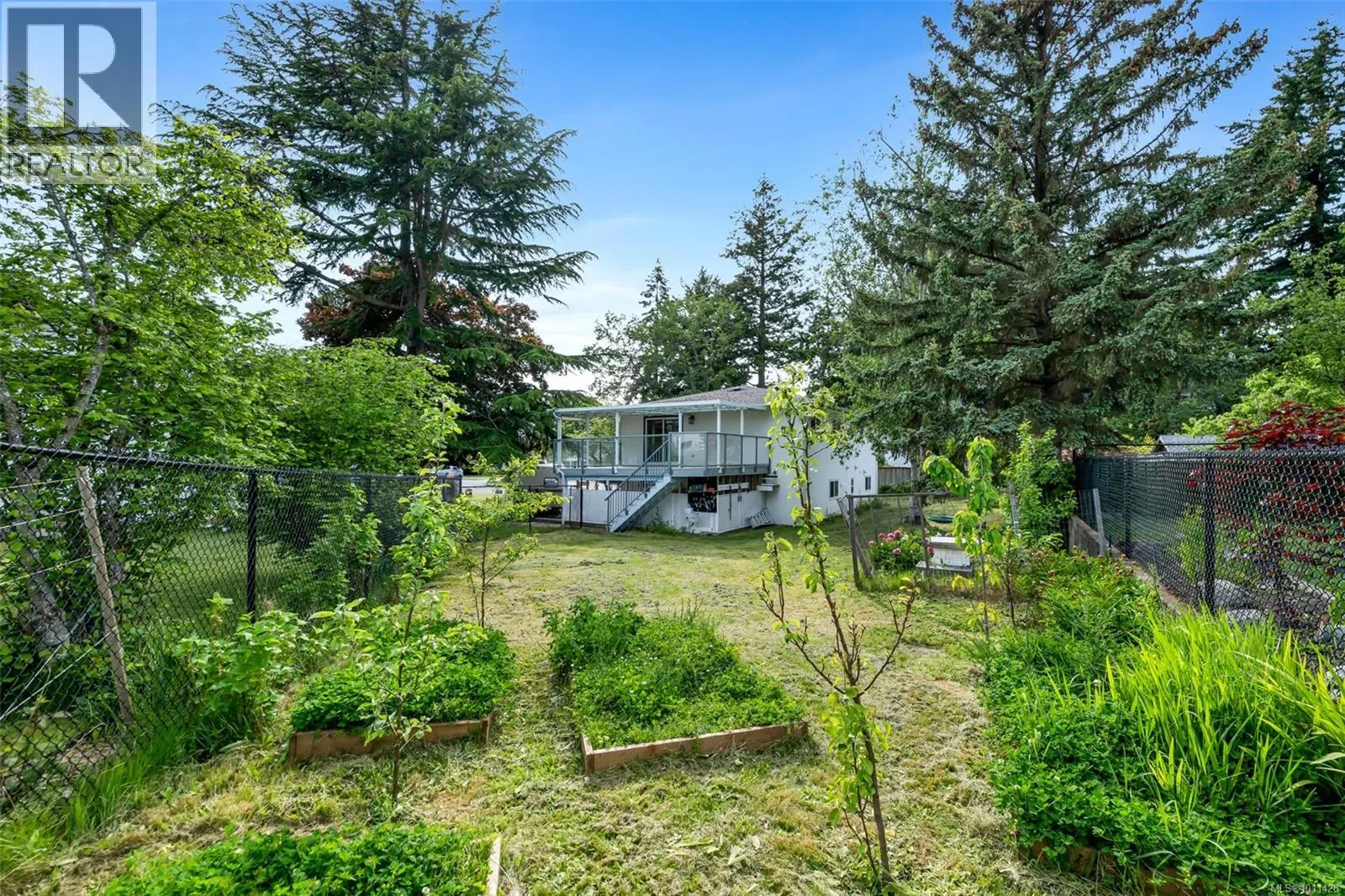 1616 Sarita Pl