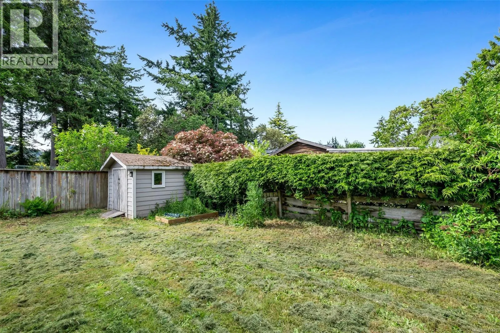 1616 Sarita Pl
