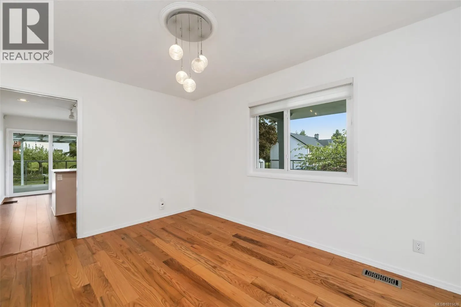 1616 Sarita Pl
