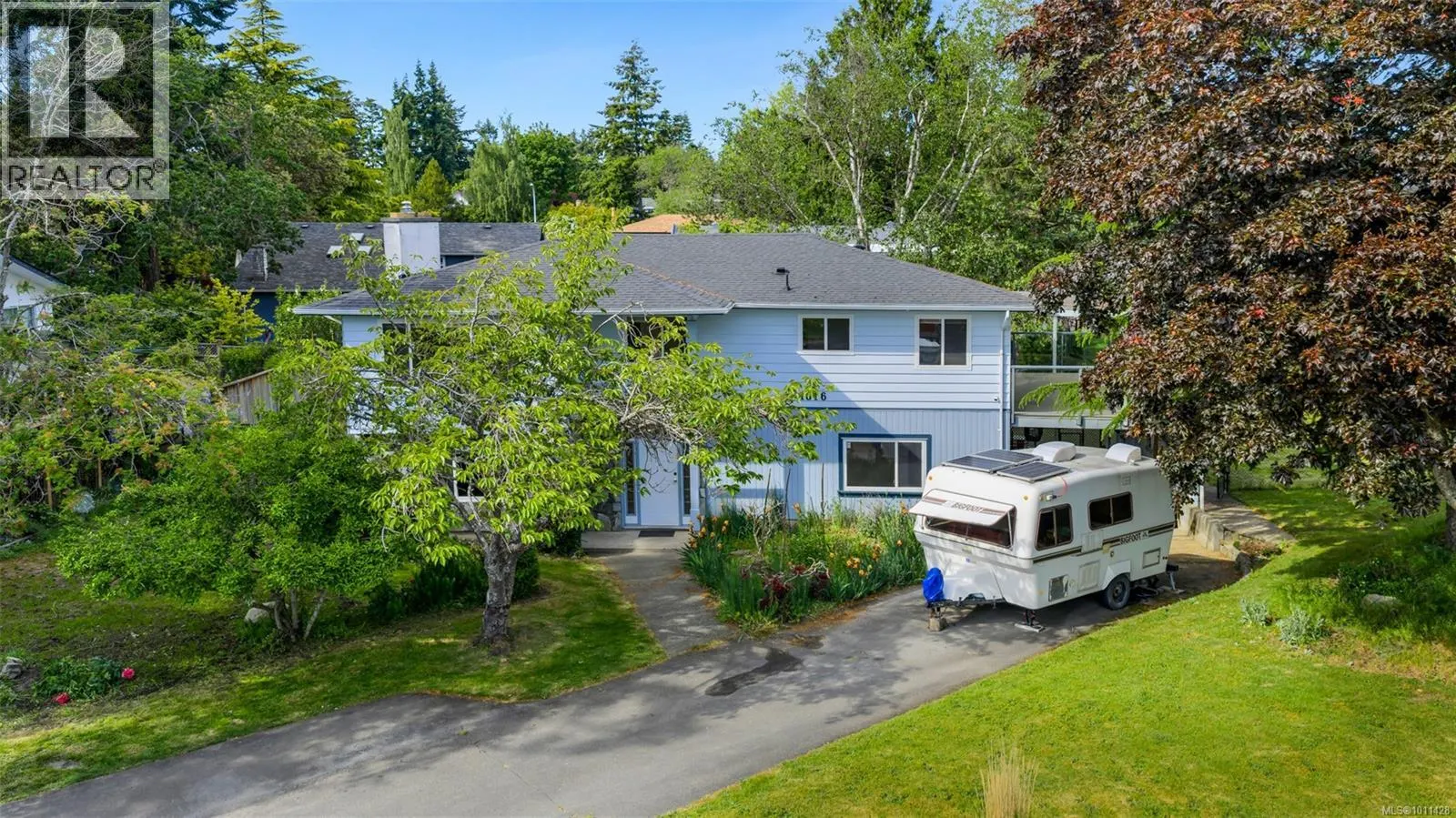 1616 Sarita Pl