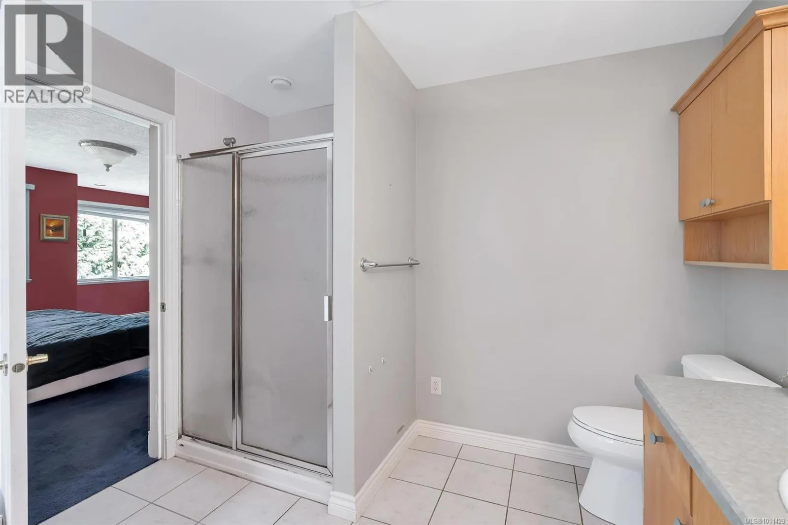 4248 Oakview Close