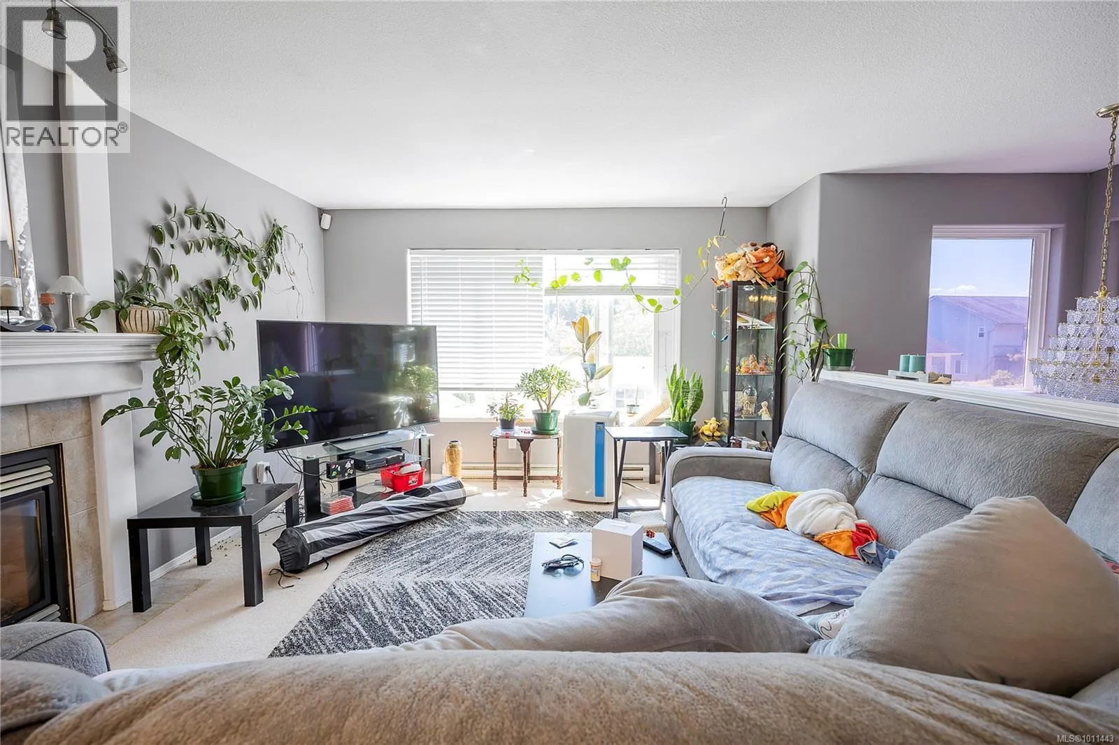4740 Fairbrook Cres