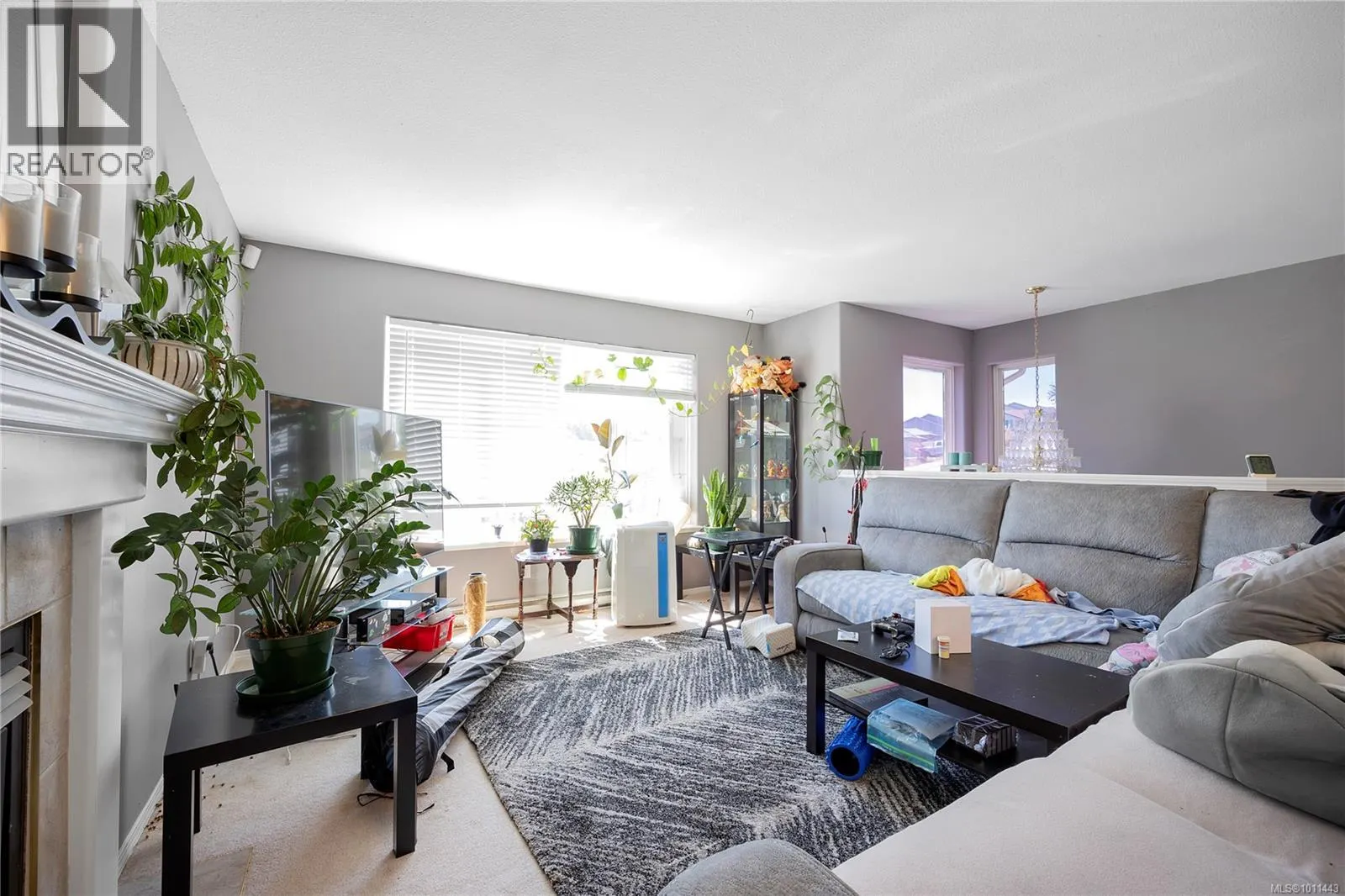 4740 Fairbrook Cres
