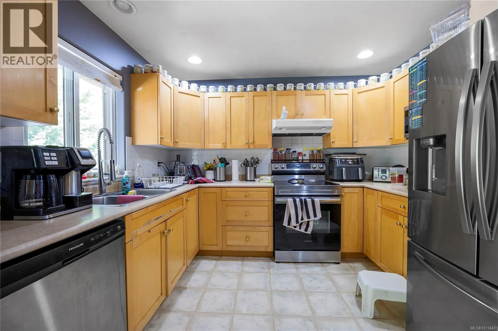 4740 Fairbrook Cres