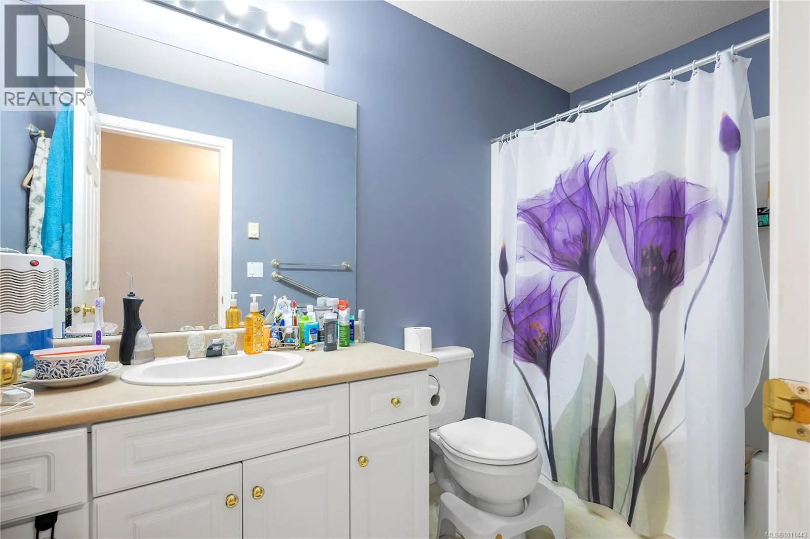 4740 Fairbrook Cres