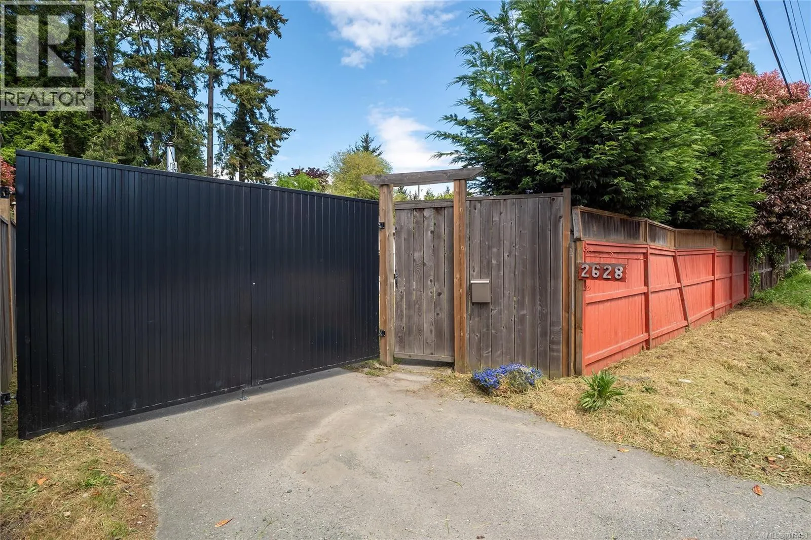 2628 Sooke Rd