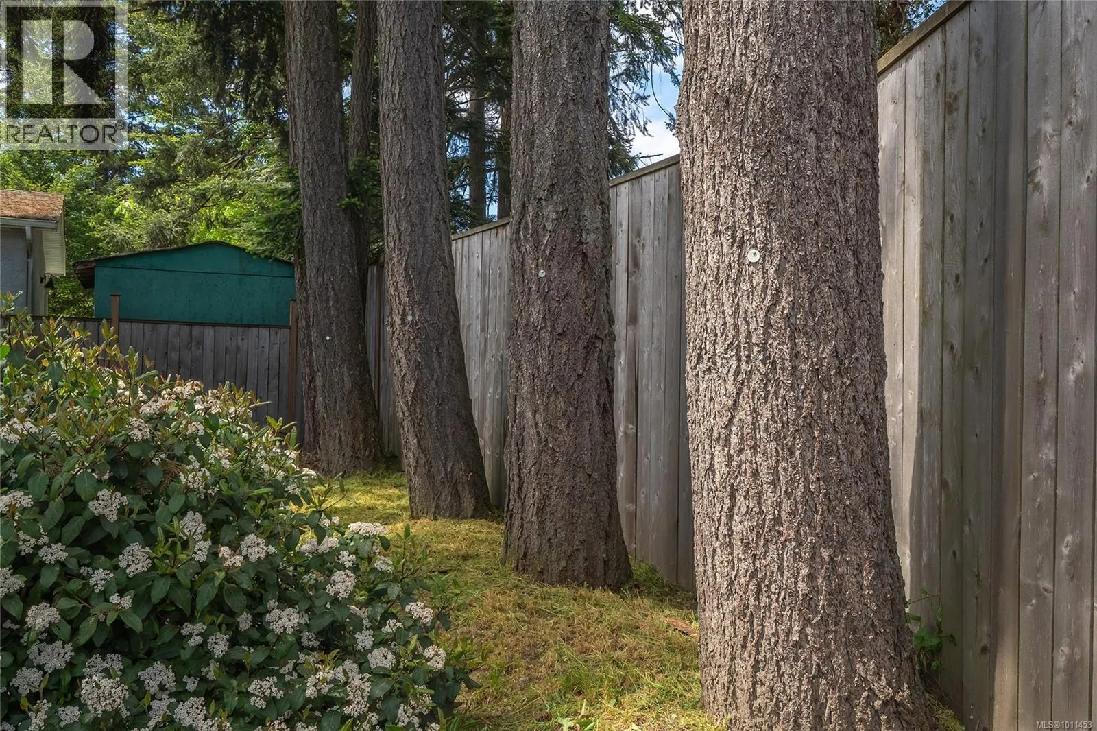 2628 Sooke Rd
