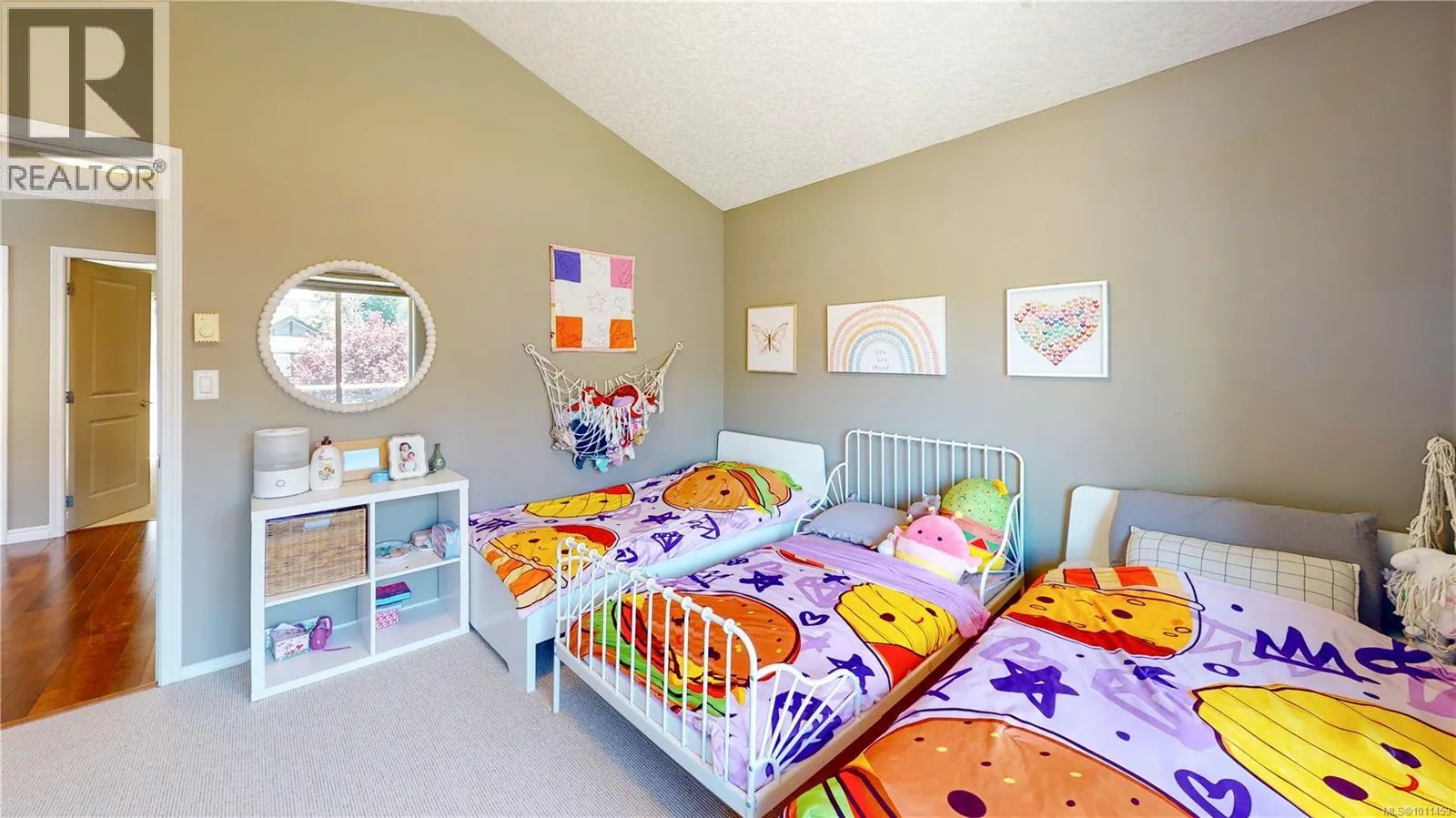 593 Kingsview Ridge
