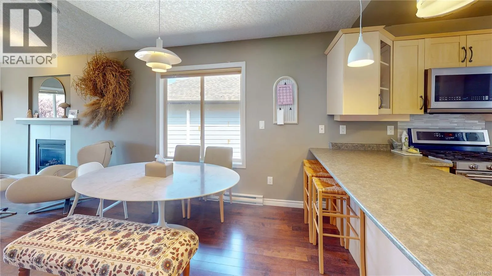 593 Kingsview Ridge