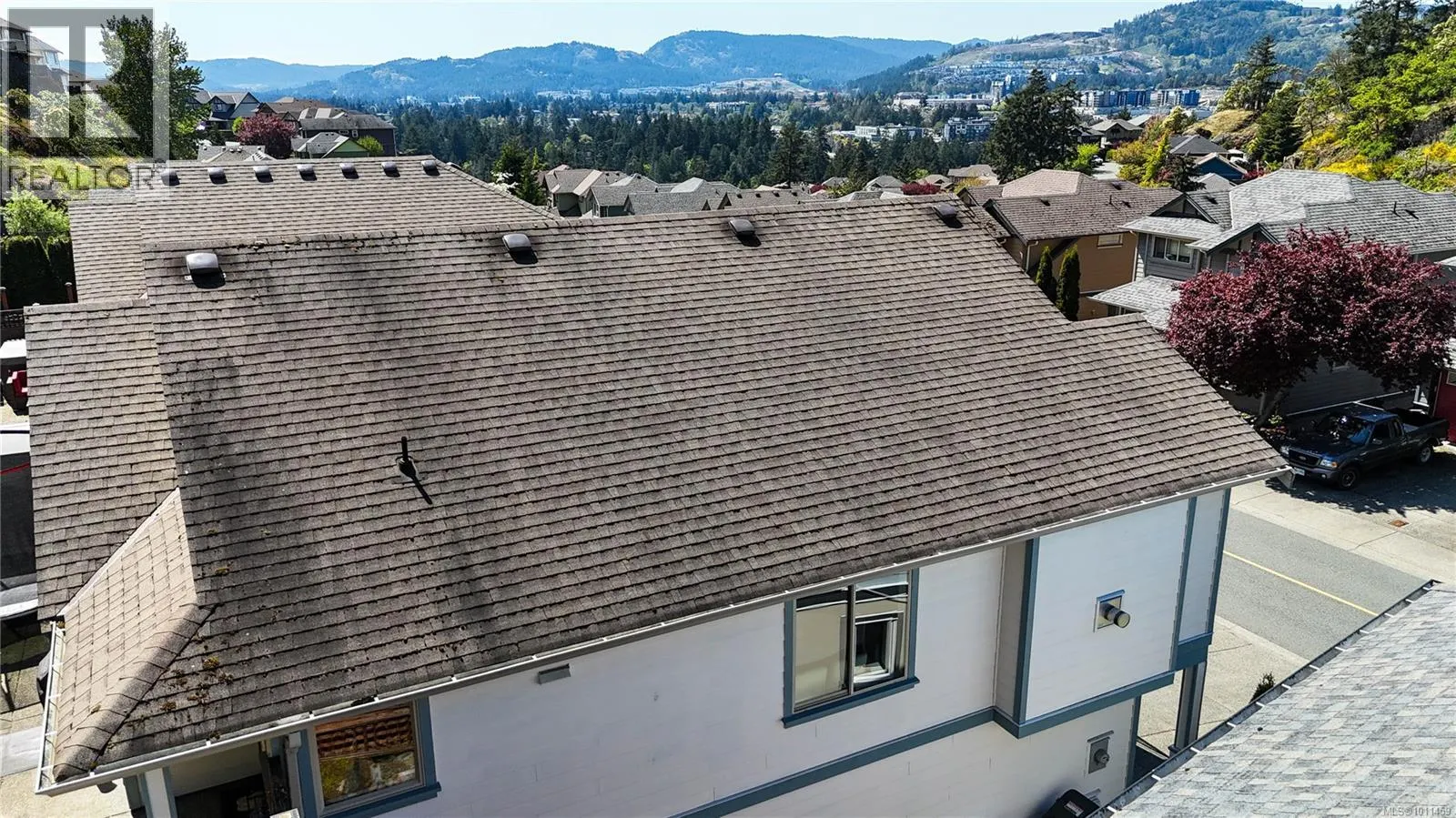 593 Kingsview Ridge