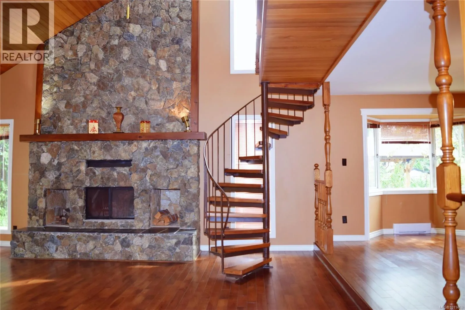 1568 Eric Rd