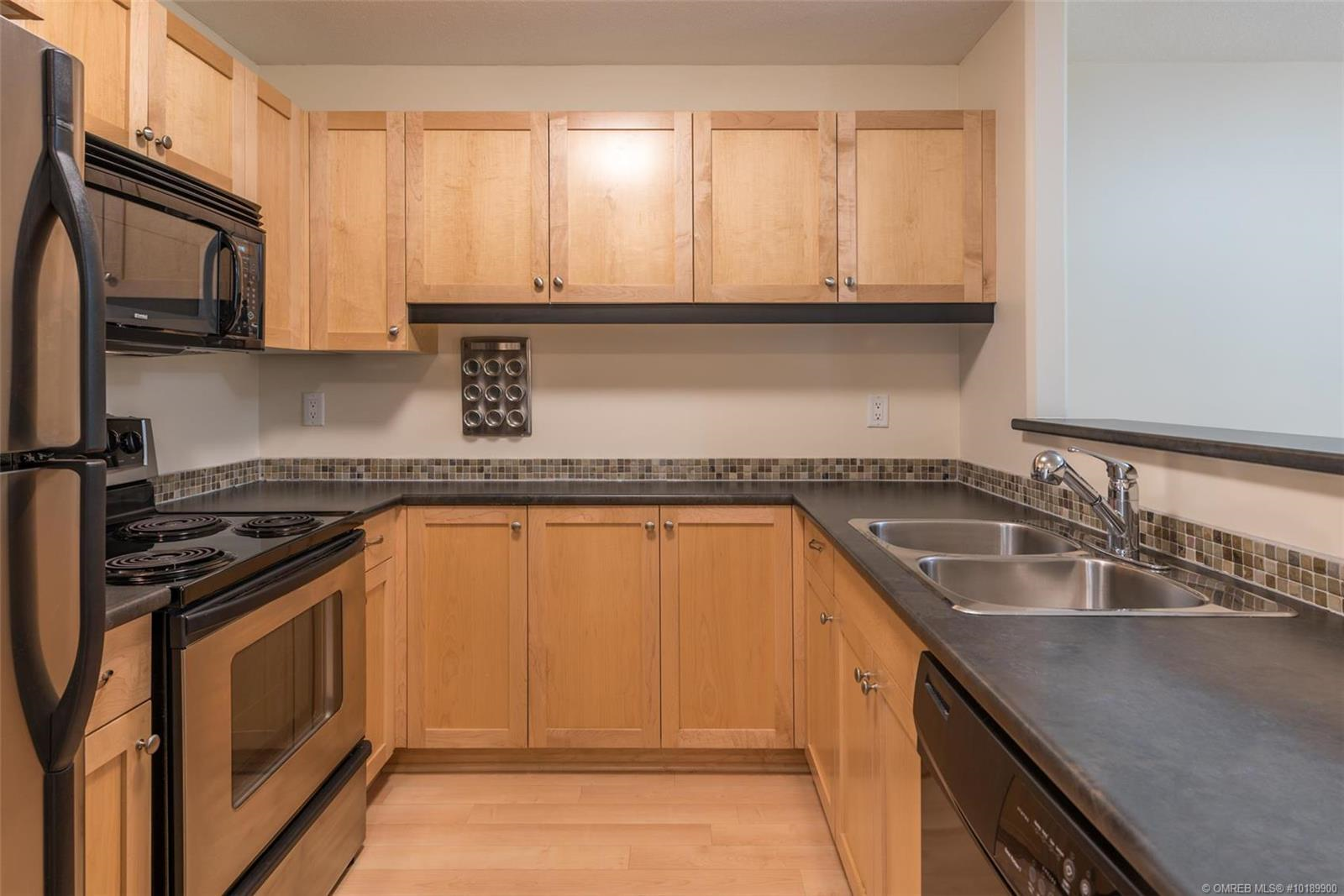 Listing 10189900 - Large Photo # 10