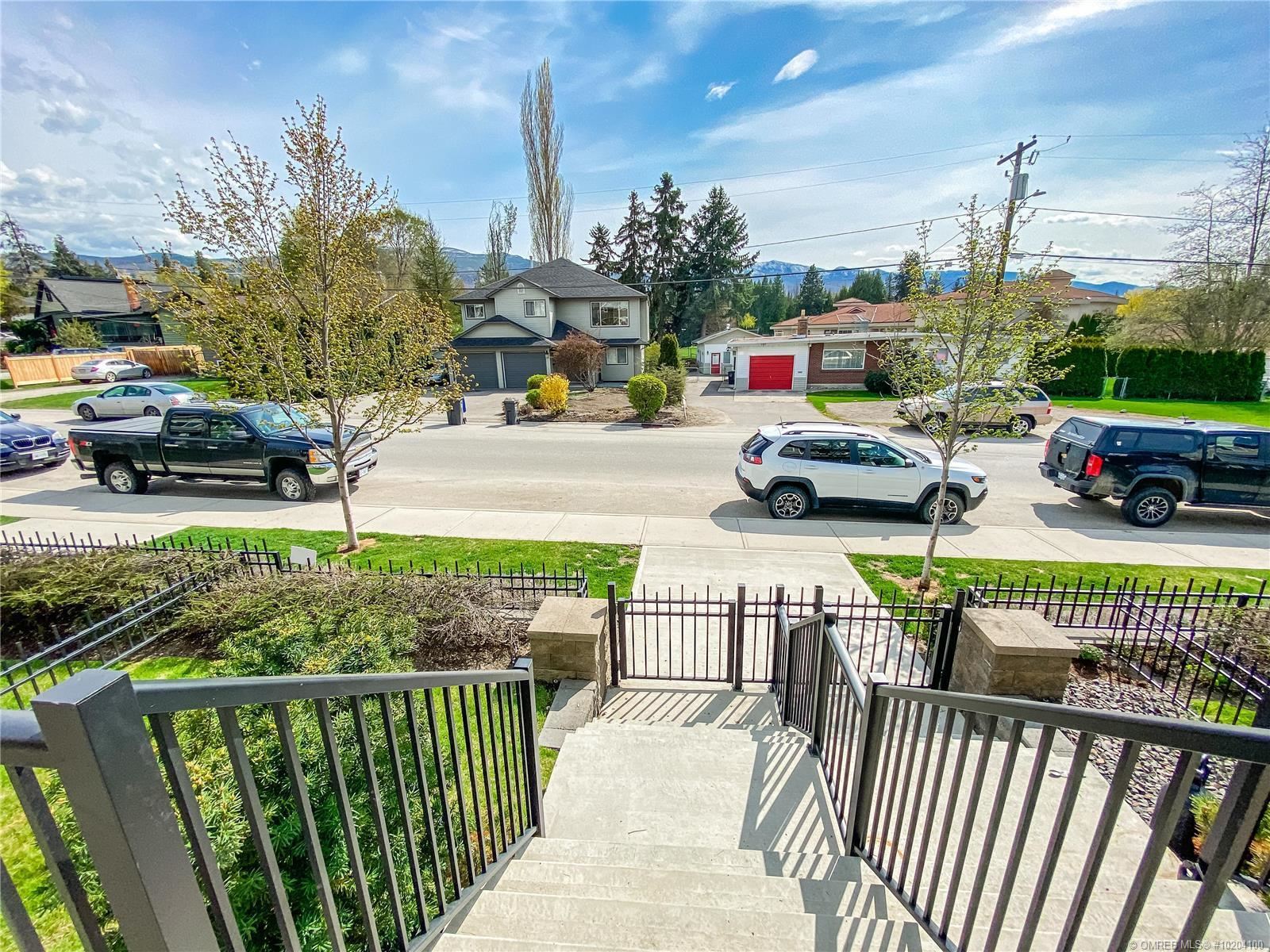 5 600 Sherwood Road, , Lower Mission, Kelowna MLS10204100