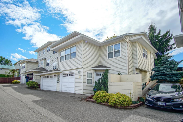 #10 3485 Rosedale Avenue,, Armstrong