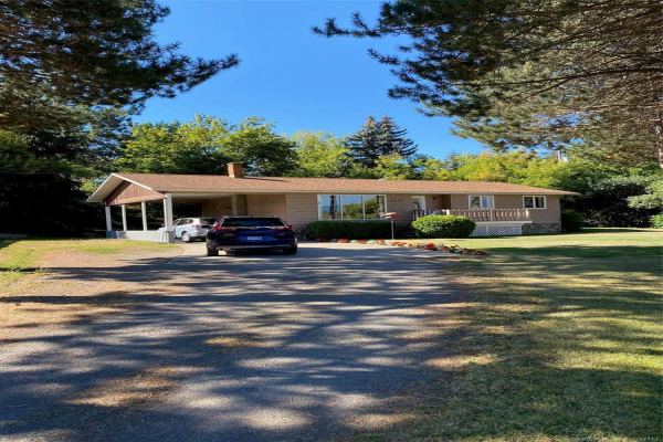 3857 McLeod Road,, Armstrong