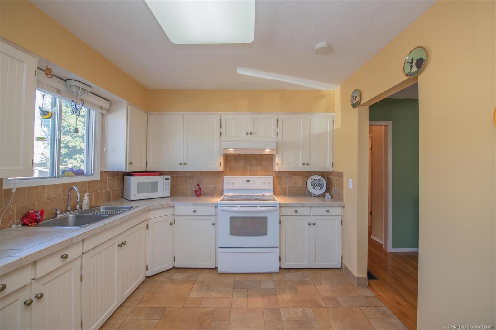 Listing 10214480 - Large Photo # 12