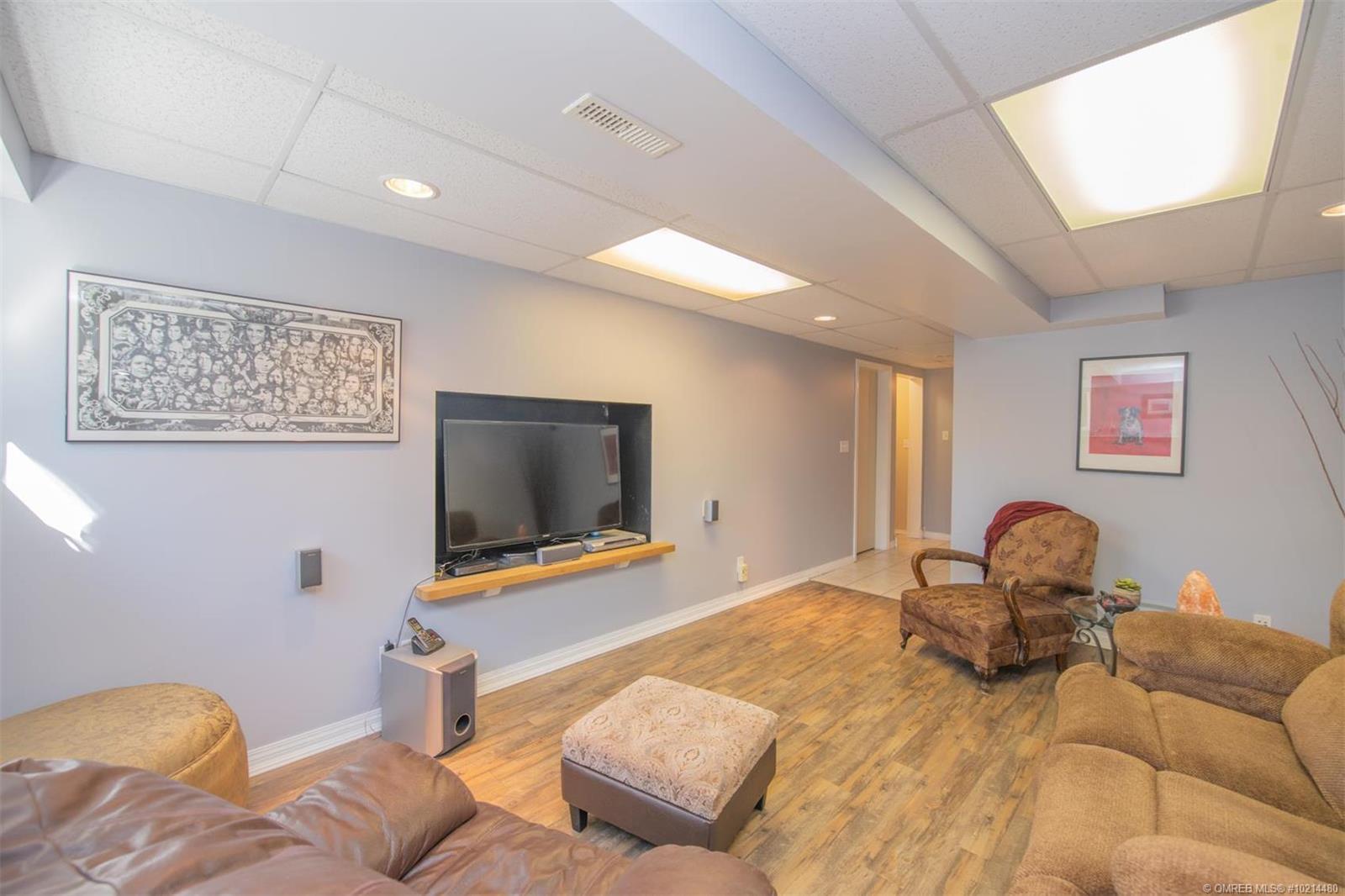 Listing 10214480 - Large Photo # 23