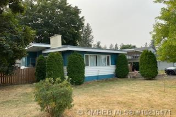 2505 Henderson Drive,, Armstrong