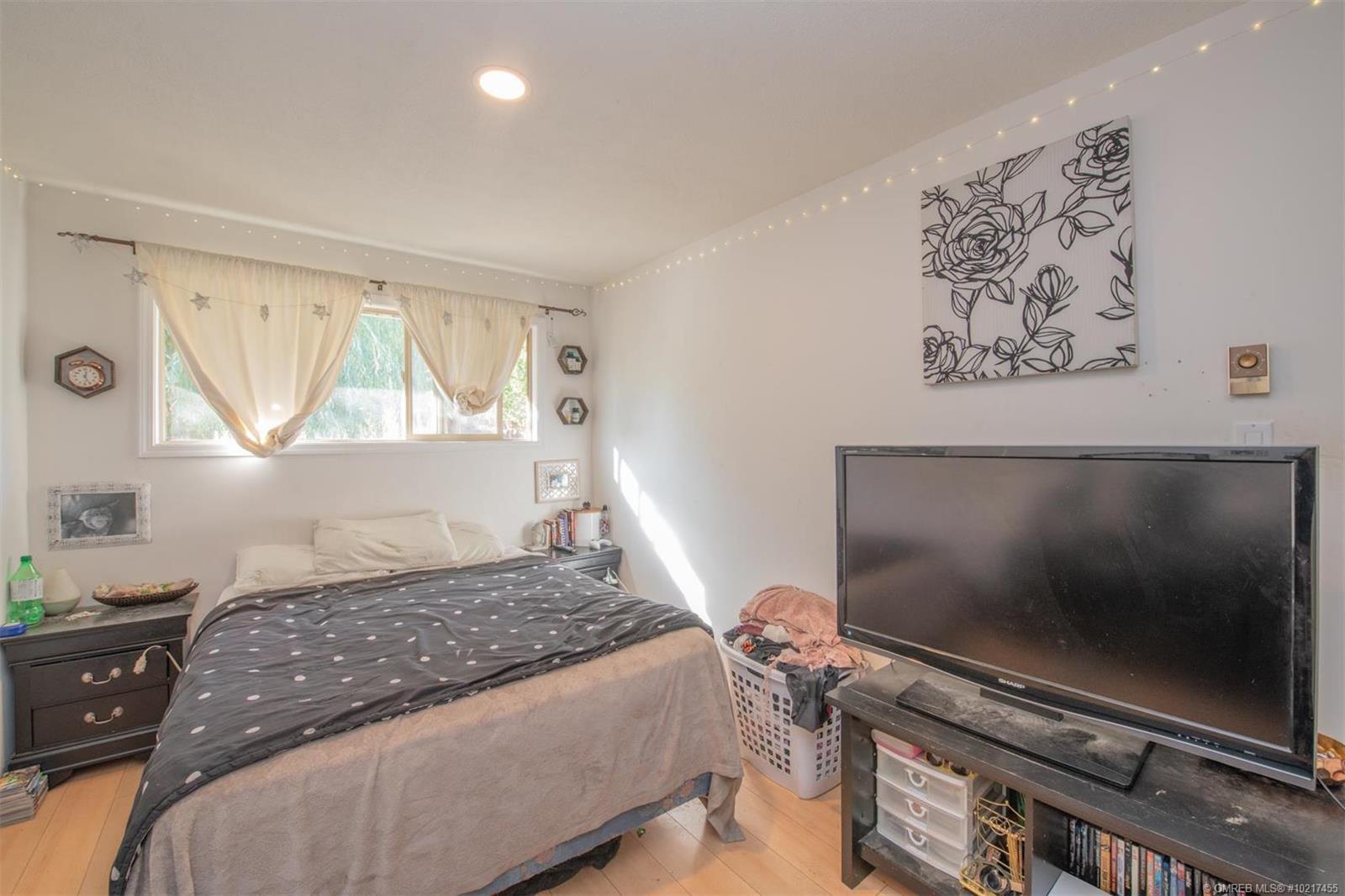 Listing 10217455 - Large Photo # 12