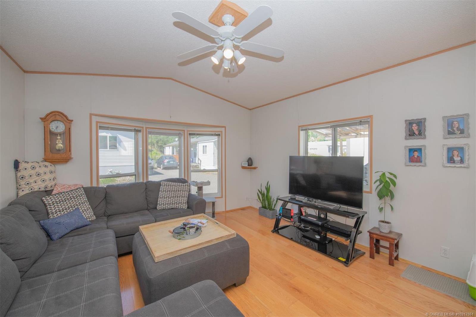 Listing 10217861 - Large Photo # 11