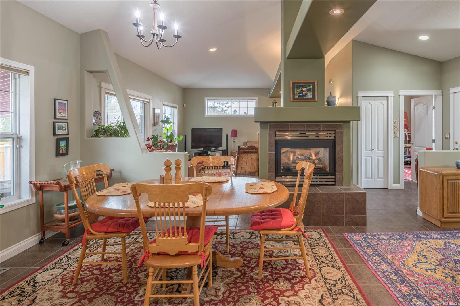Listing 10218570 - Large Photo # 10