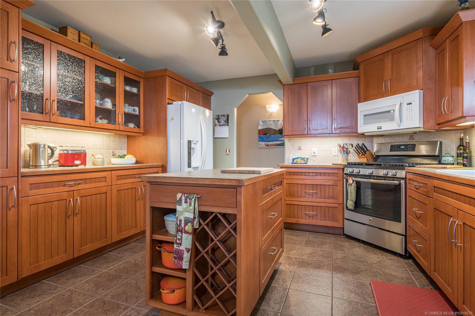 Listing 10218570 - Large Photo # 12