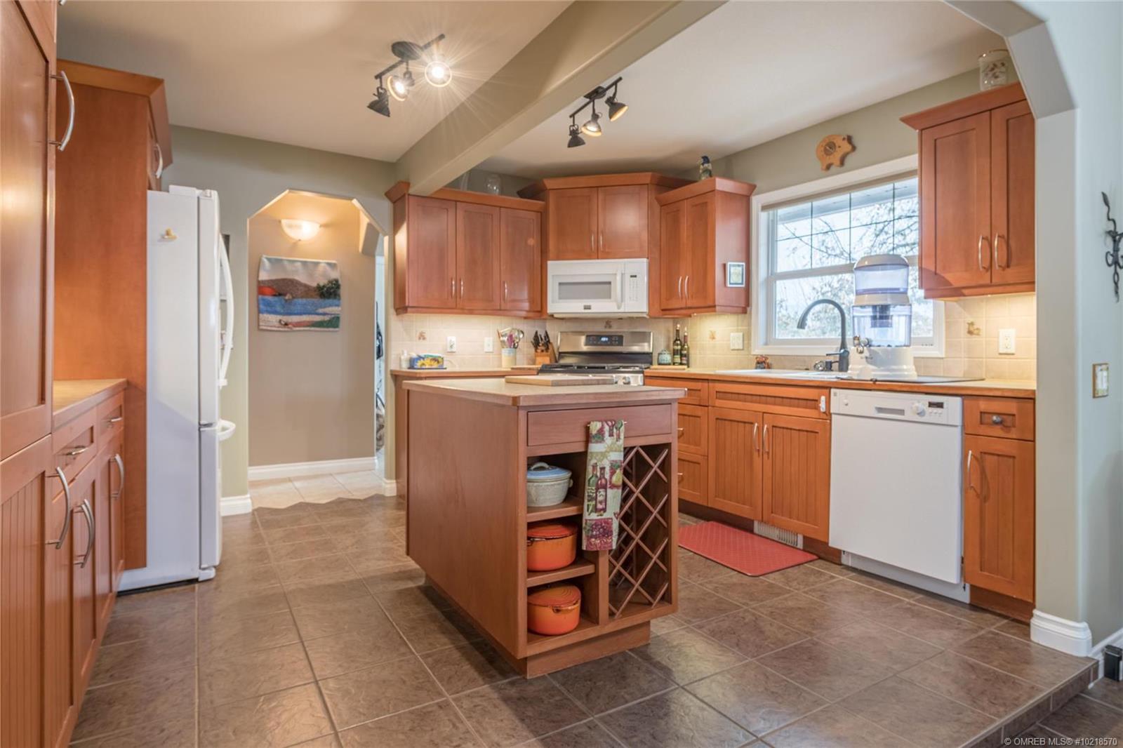 Listing 10218570 - Large Photo # 11