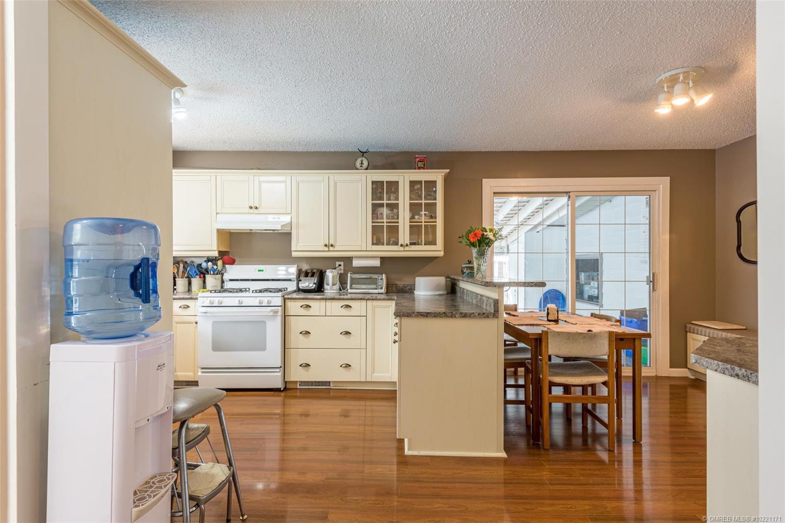 Listing 10221171 - Large Photo # 13