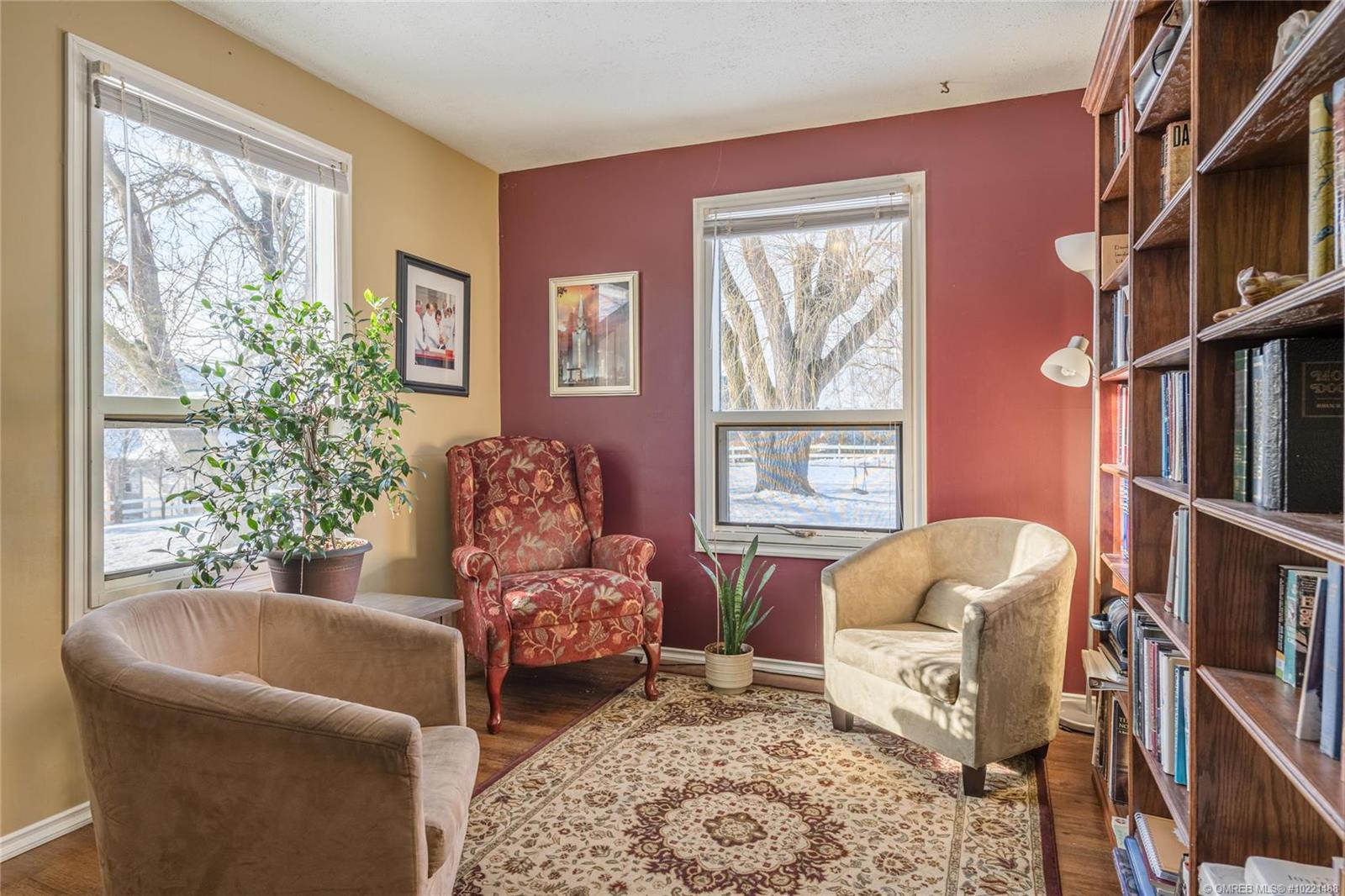 Listing 10221488 - Large Photo # 17