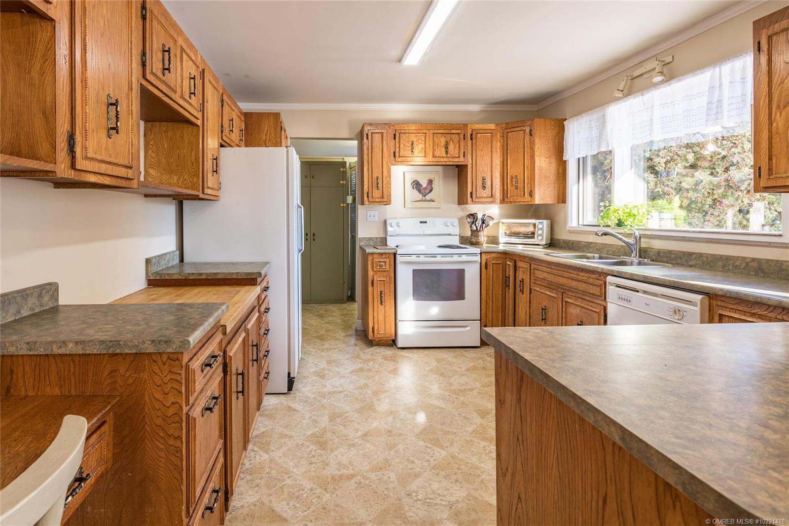 Listing 10221488 - Large Photo # 12