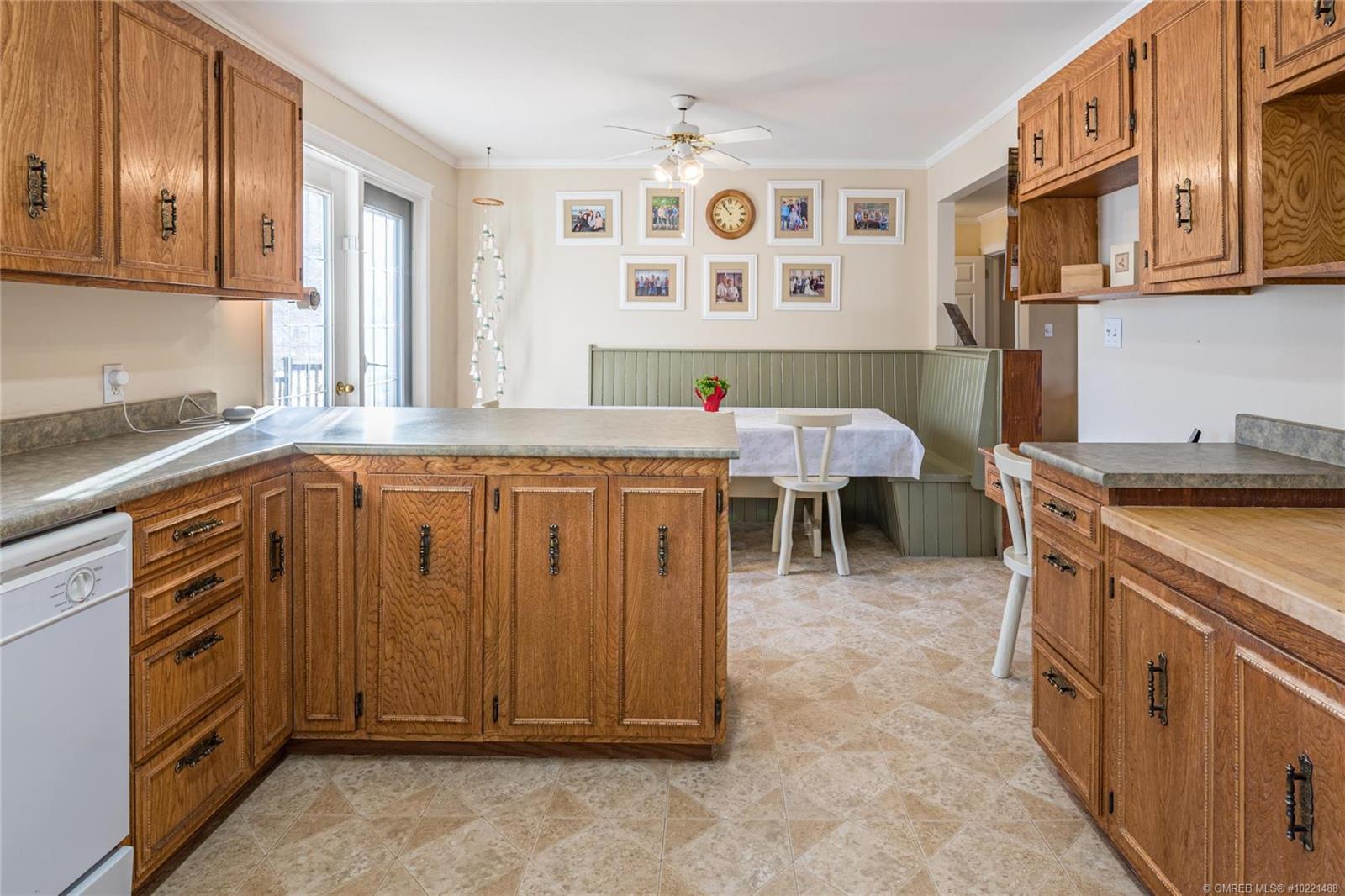 Listing 10221488 - Large Photo # 15