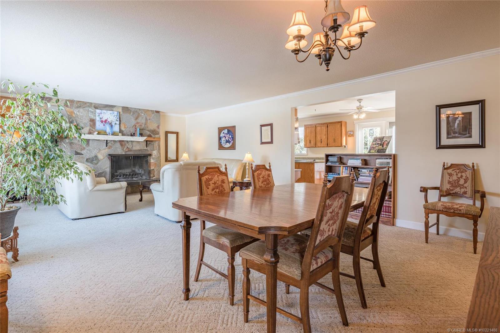 Listing 10221488 - Large Photo # 11
