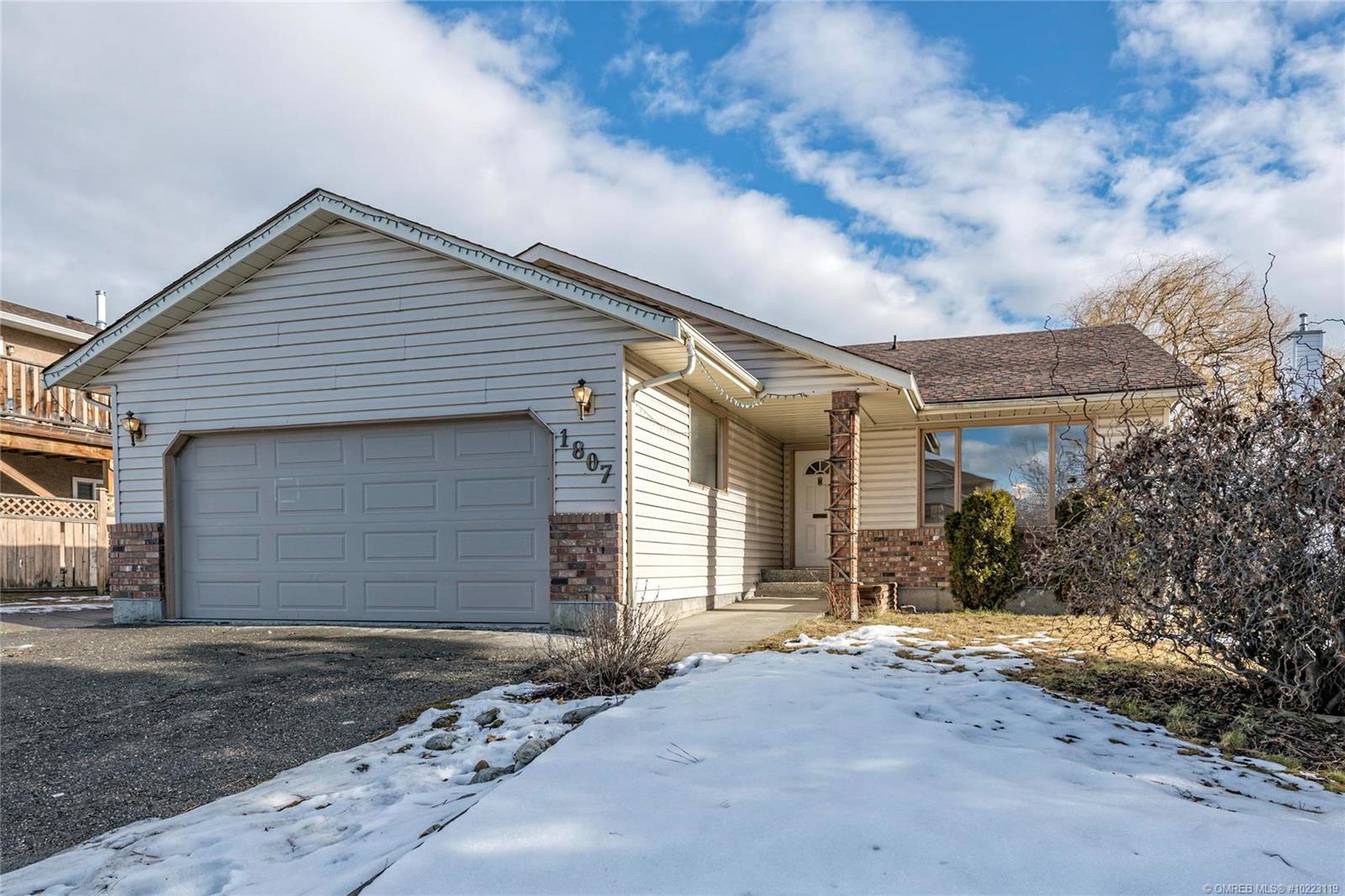 Listing 10223119 - Large Photo # 1